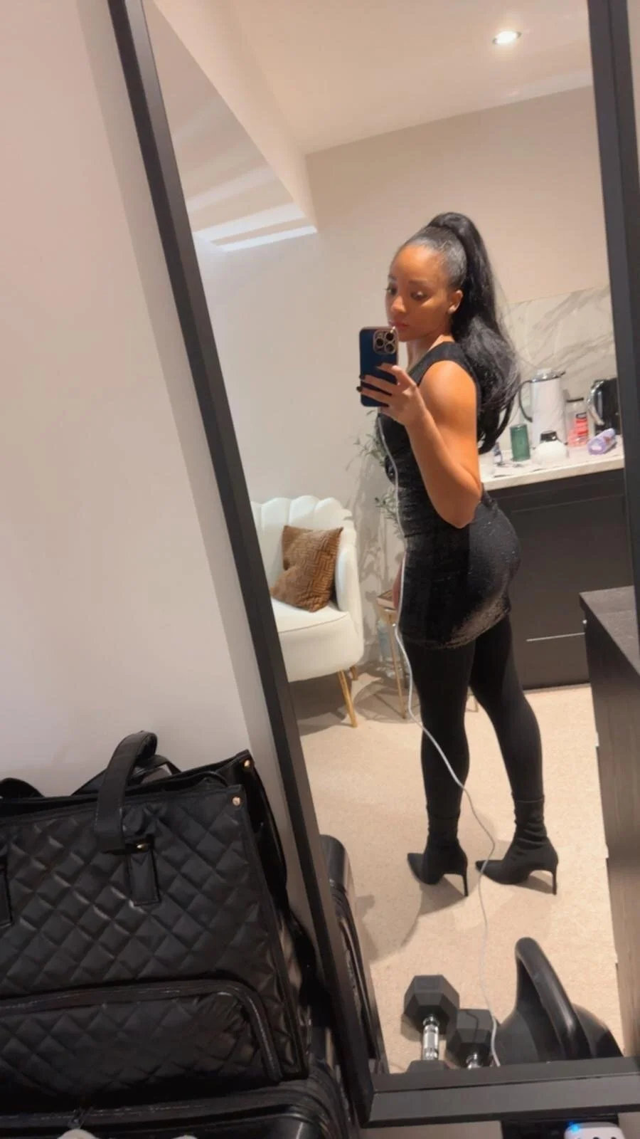XXX Porn Photo of Nude Kira-blazee 4