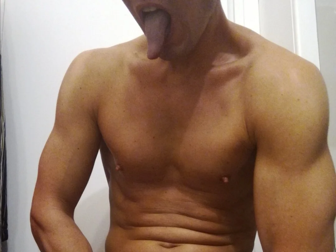 XXX Porn Photo of Nude Bifititooz 3