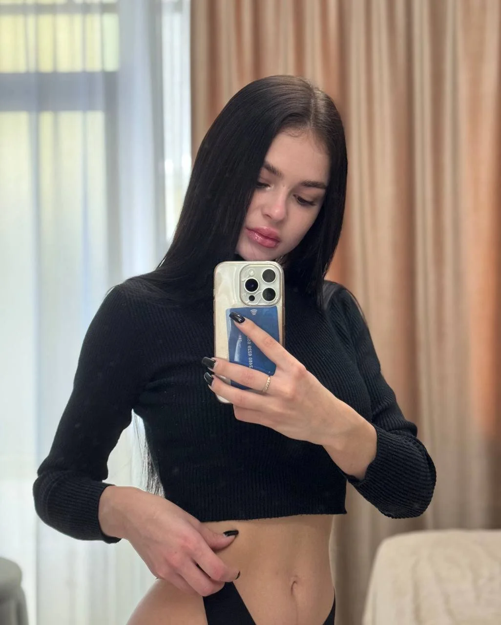 XXX Porn Photo of Nude BlushingTask 2