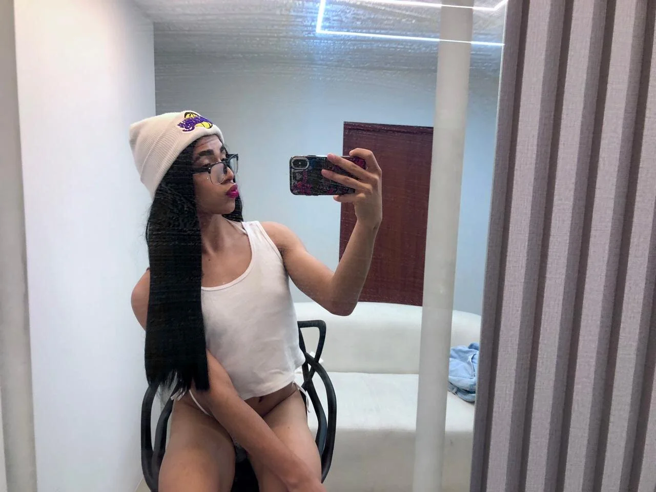 XXX Porn Photo of Nude liagirl_vg 1