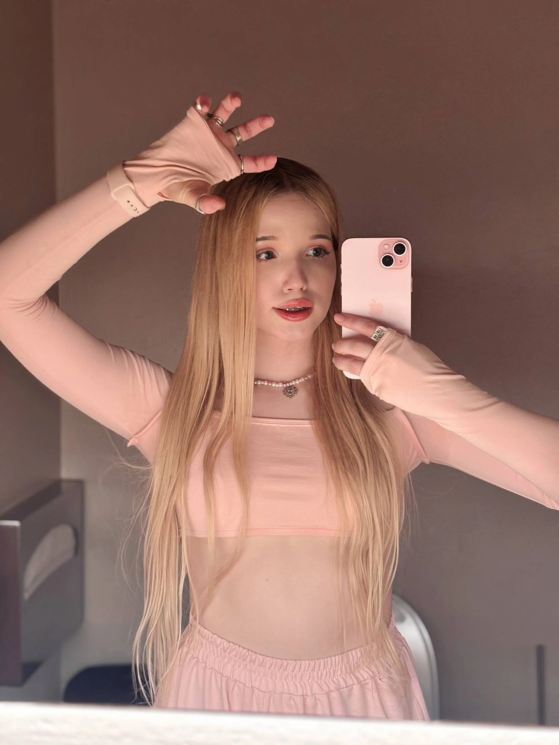 XXX Porn Photo of Nude mayyacozyy 26