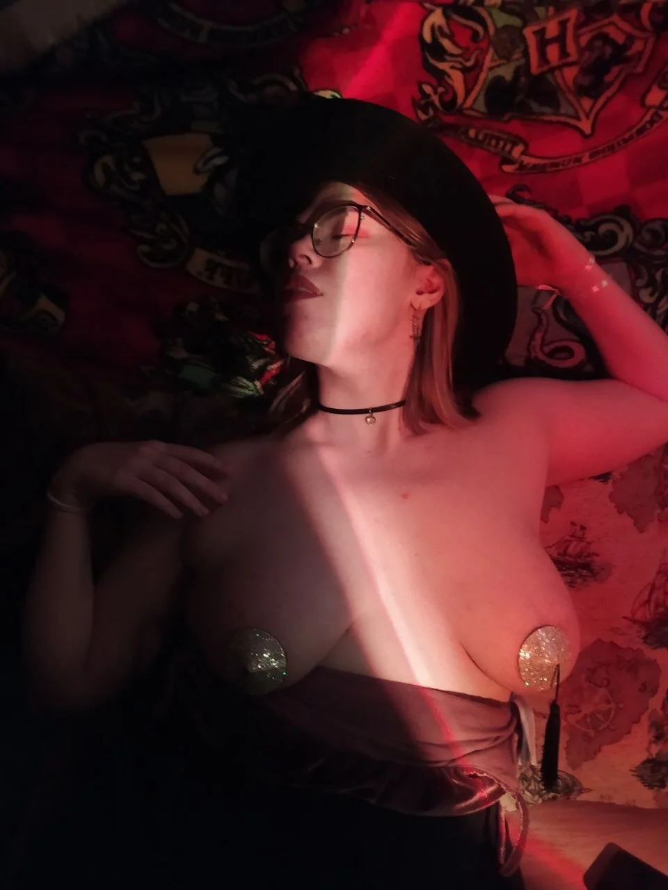 XXX Porn Photo of Nude bitetwin 64
