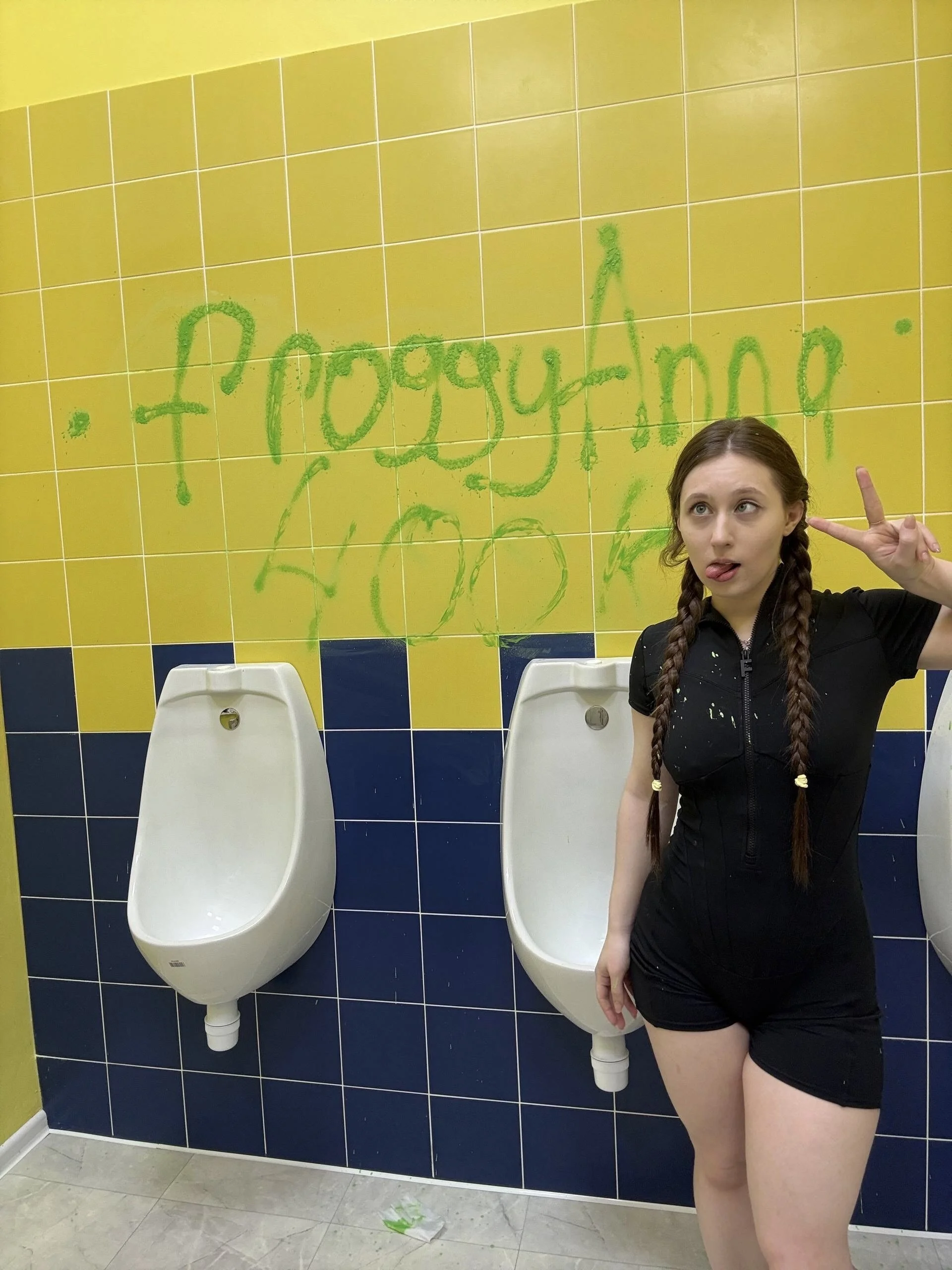 XXX Porn Photo of Nude FroggyAnna 406