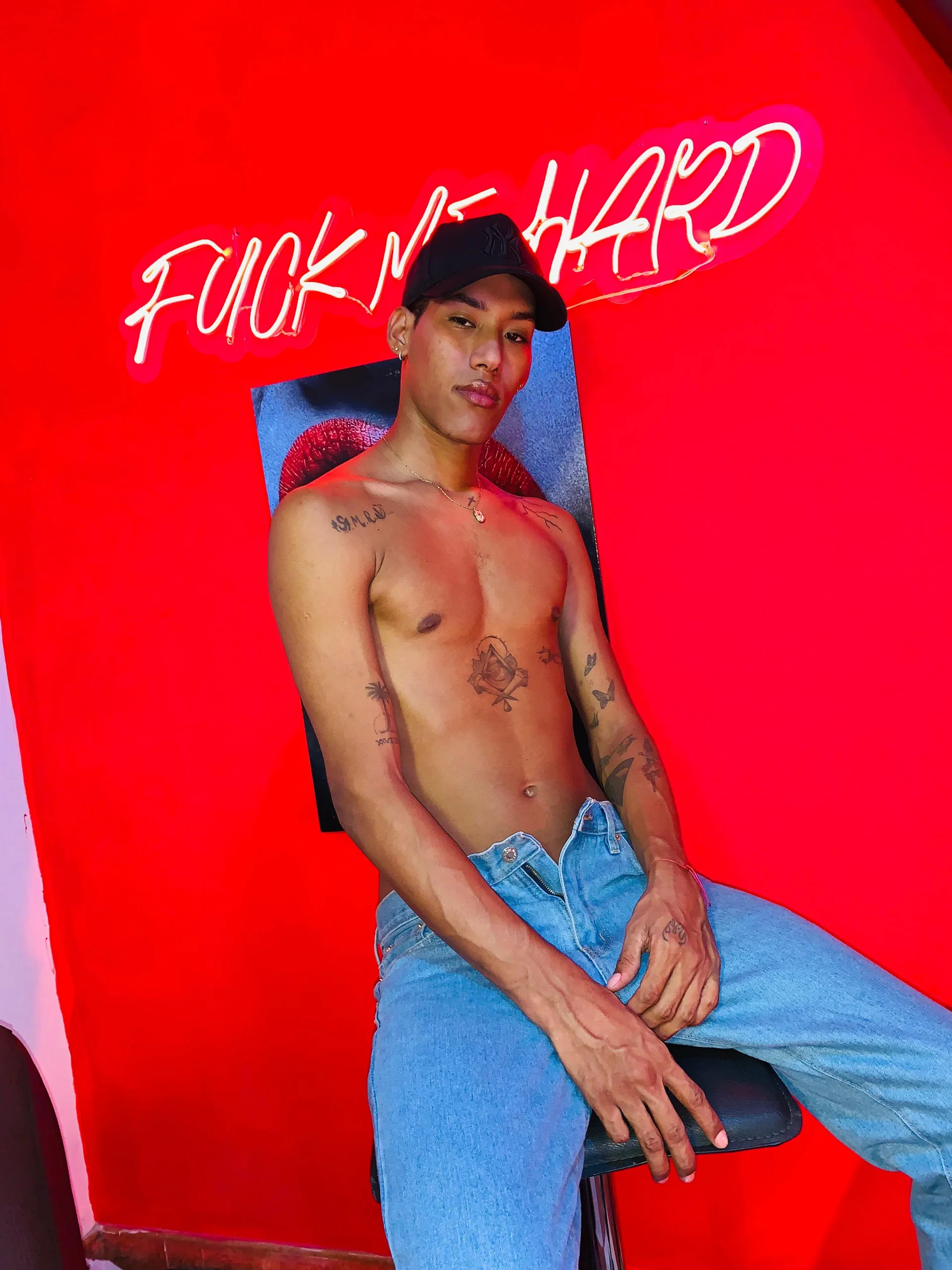 XXX Porn Photo of Nude RED_BOYS_XXX 8