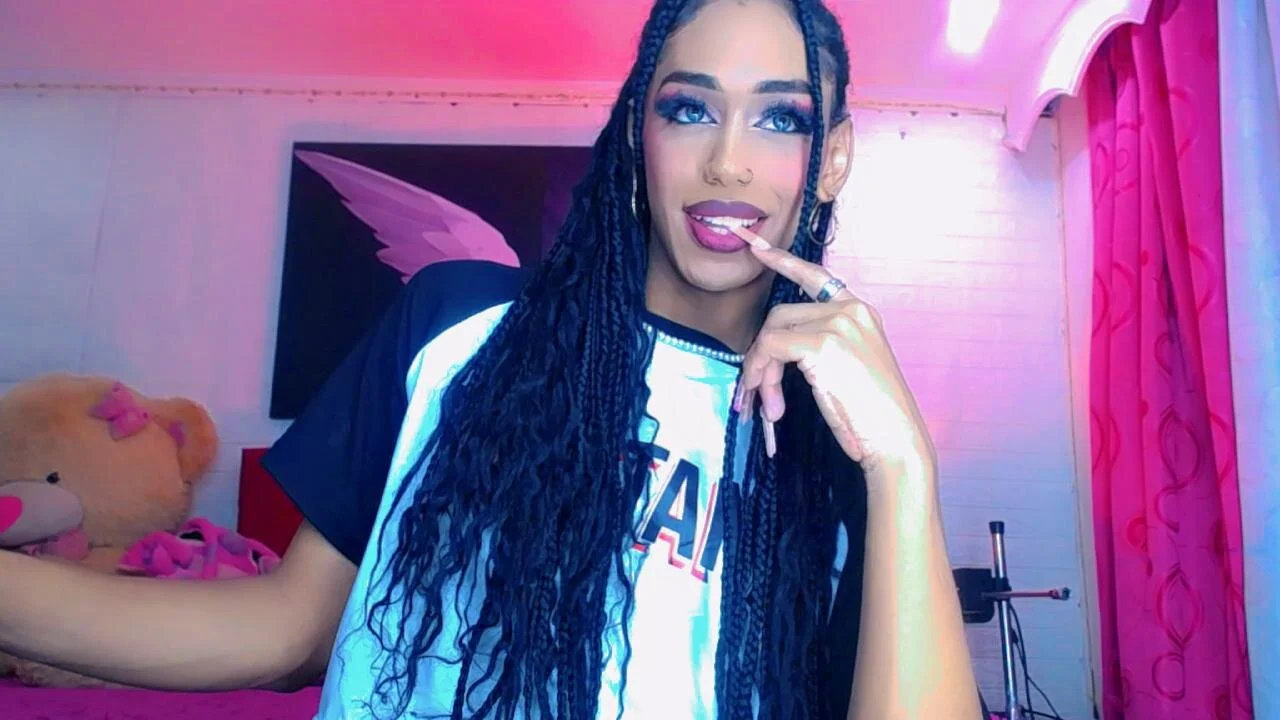 XXX Porn Photo of Nude NahomiCamper 42