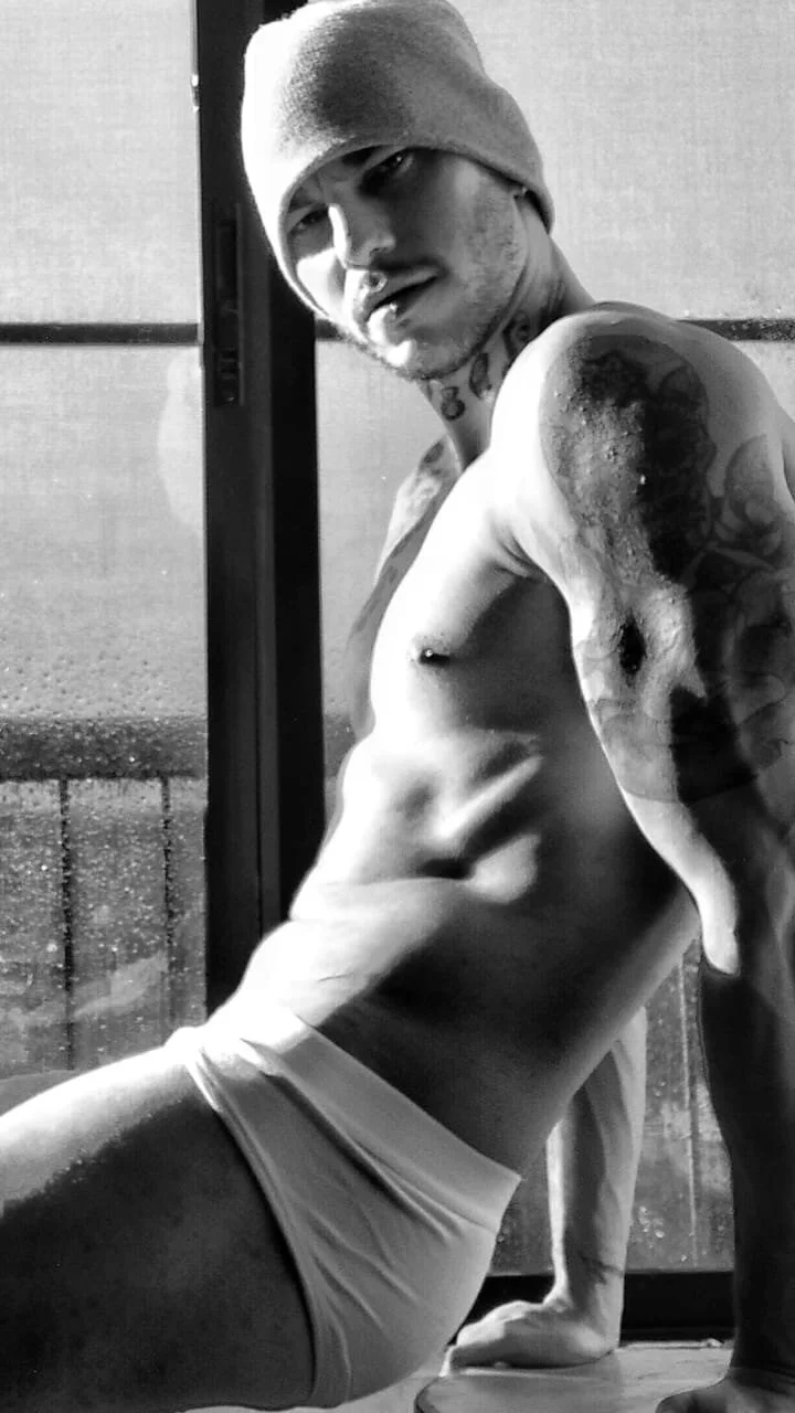 XXX Porn Photo of Nude RickG_Oficial 10