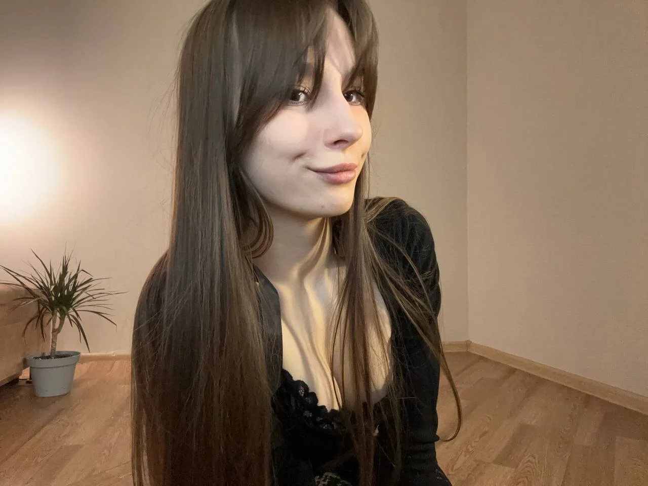 XXX Porn Photo of Nude emmelieflorence 65