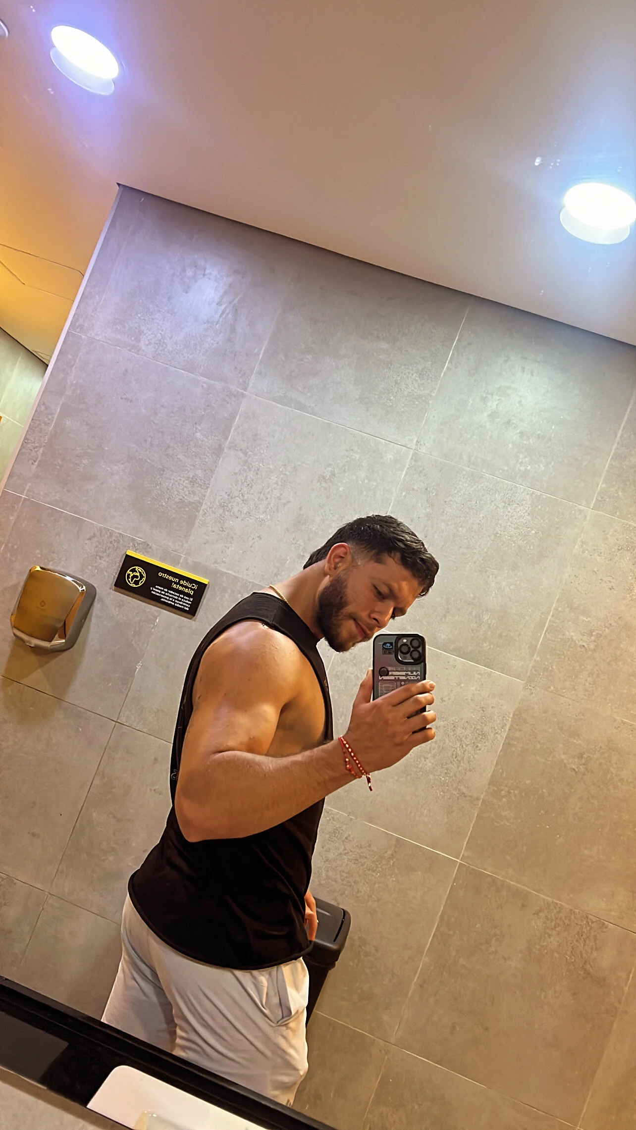 XXX Porn Photo of Nude BastianFerrari 9