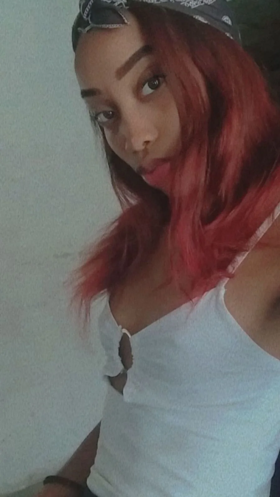 XXX Porn Photo of Nude SCARLHETTBROWN 6