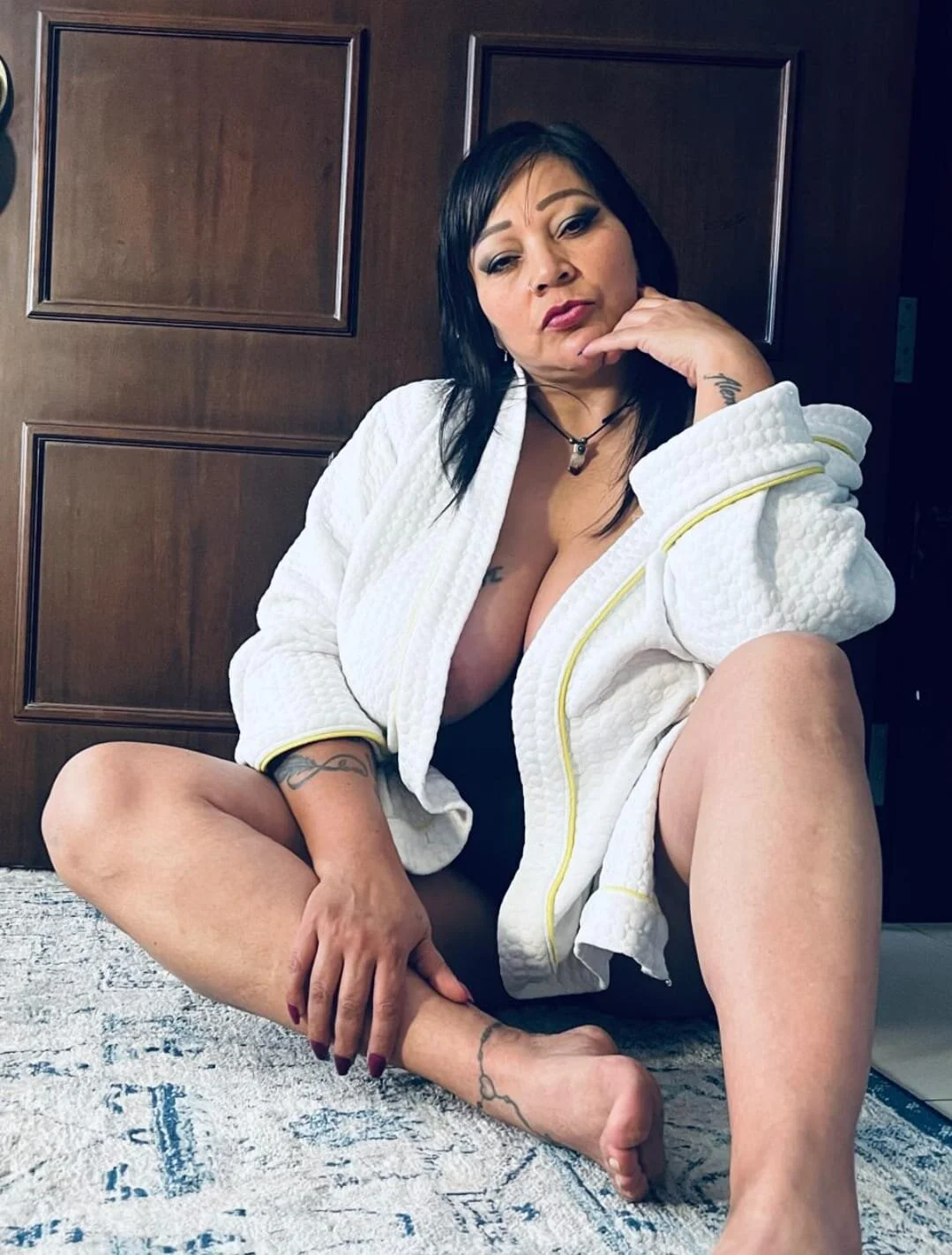 XXX Porn Photo of Nude Naia_queen25 1