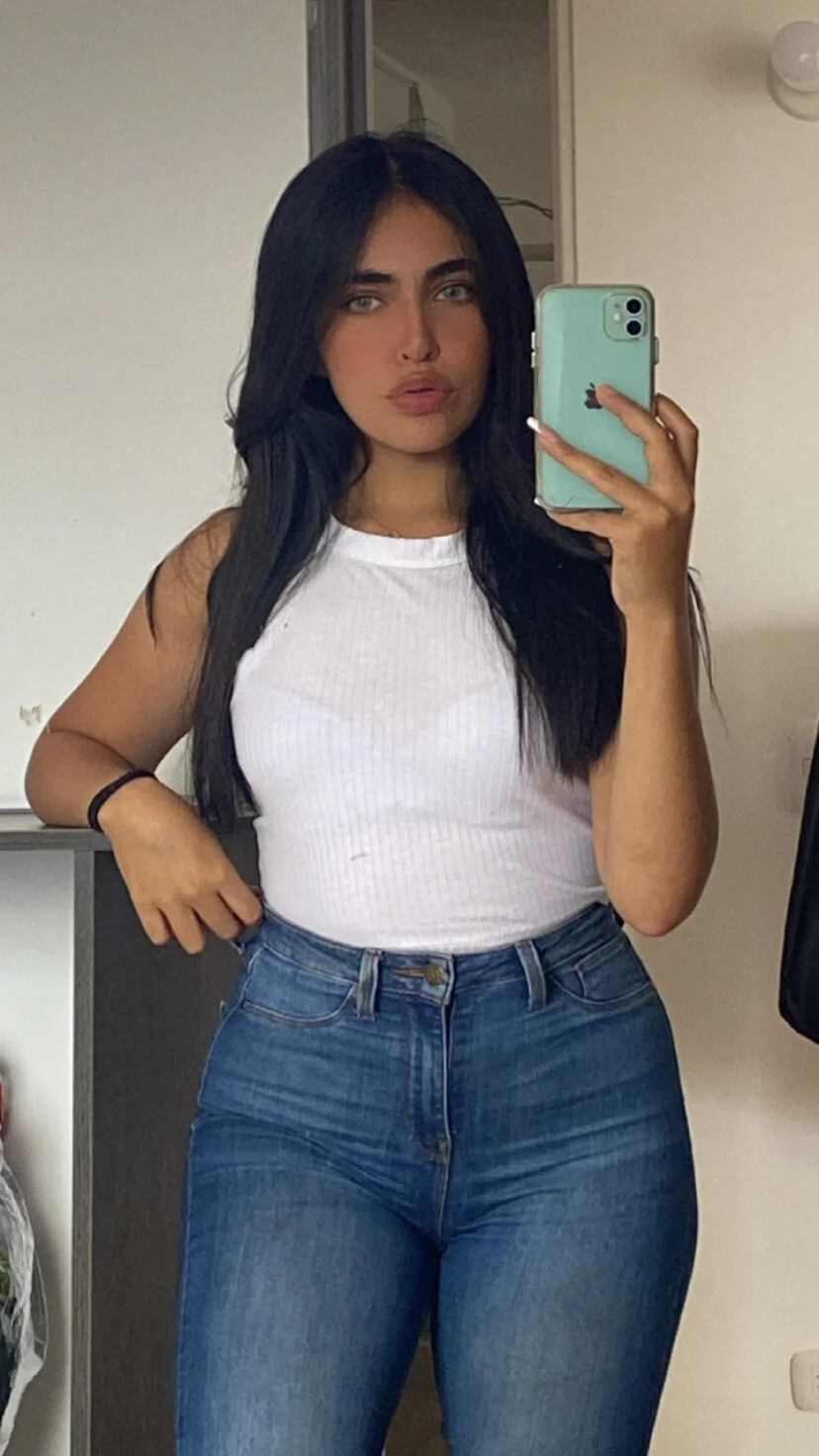 XXX Porn Photo of Nude DaphneUwu 30