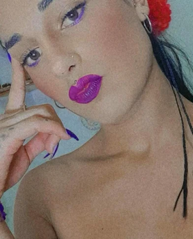 XXX Porn Photo of Nude purplekattlyn 7
