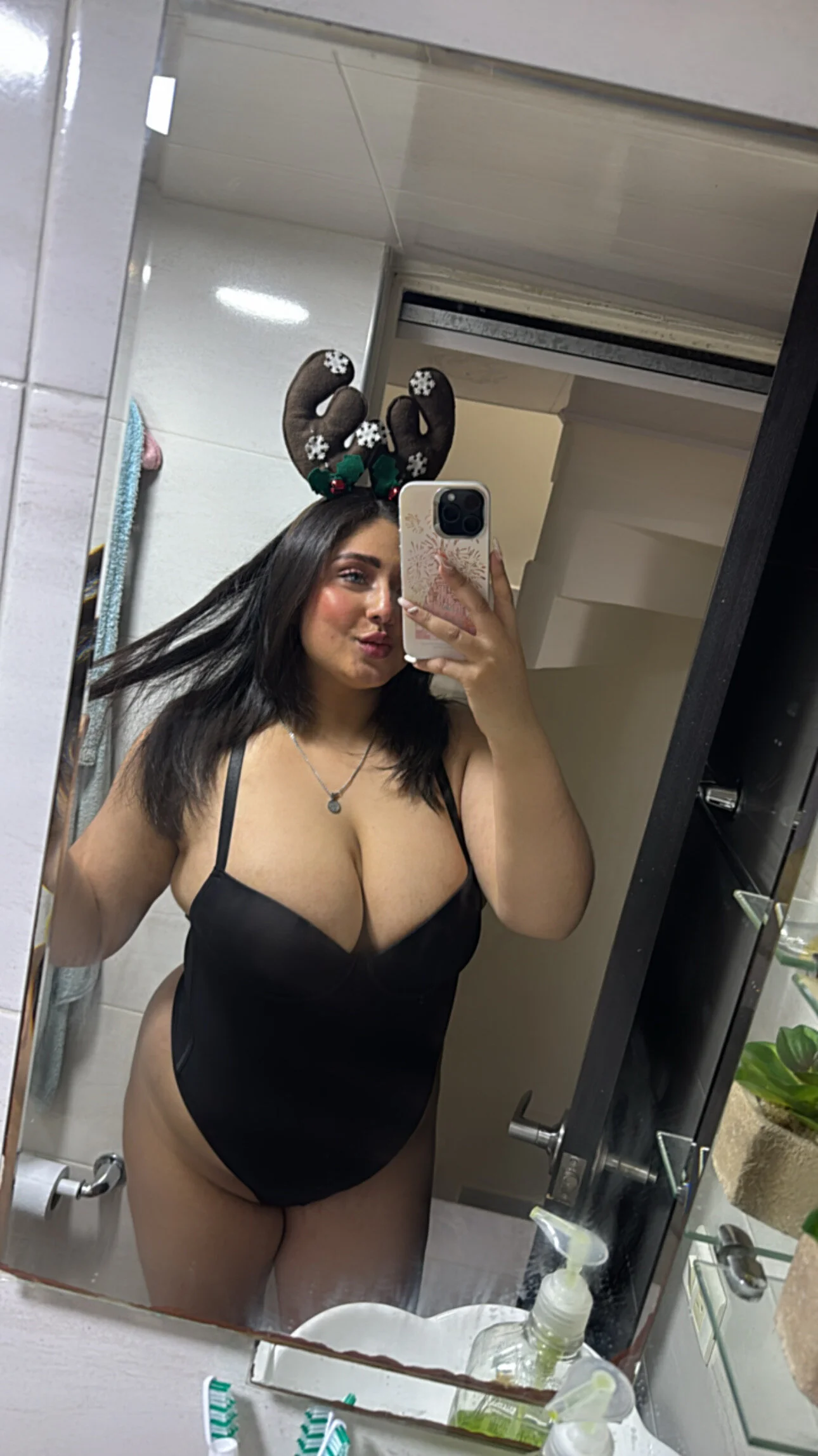 XXX Porn Photo of Nude Selenee23 10