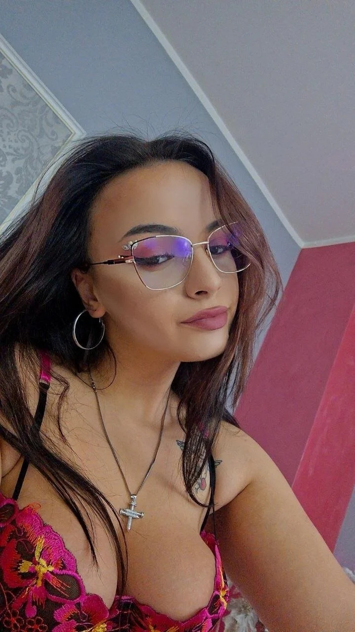 XXX Porn Photo of Nude ScarletVex 49