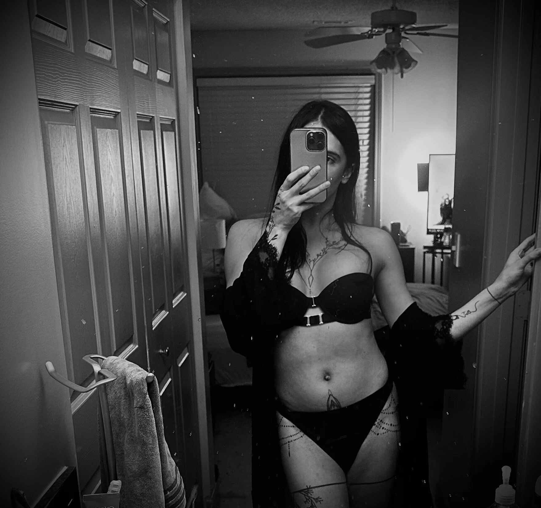 XXX Porn Photo of Nude Elianmoon 18