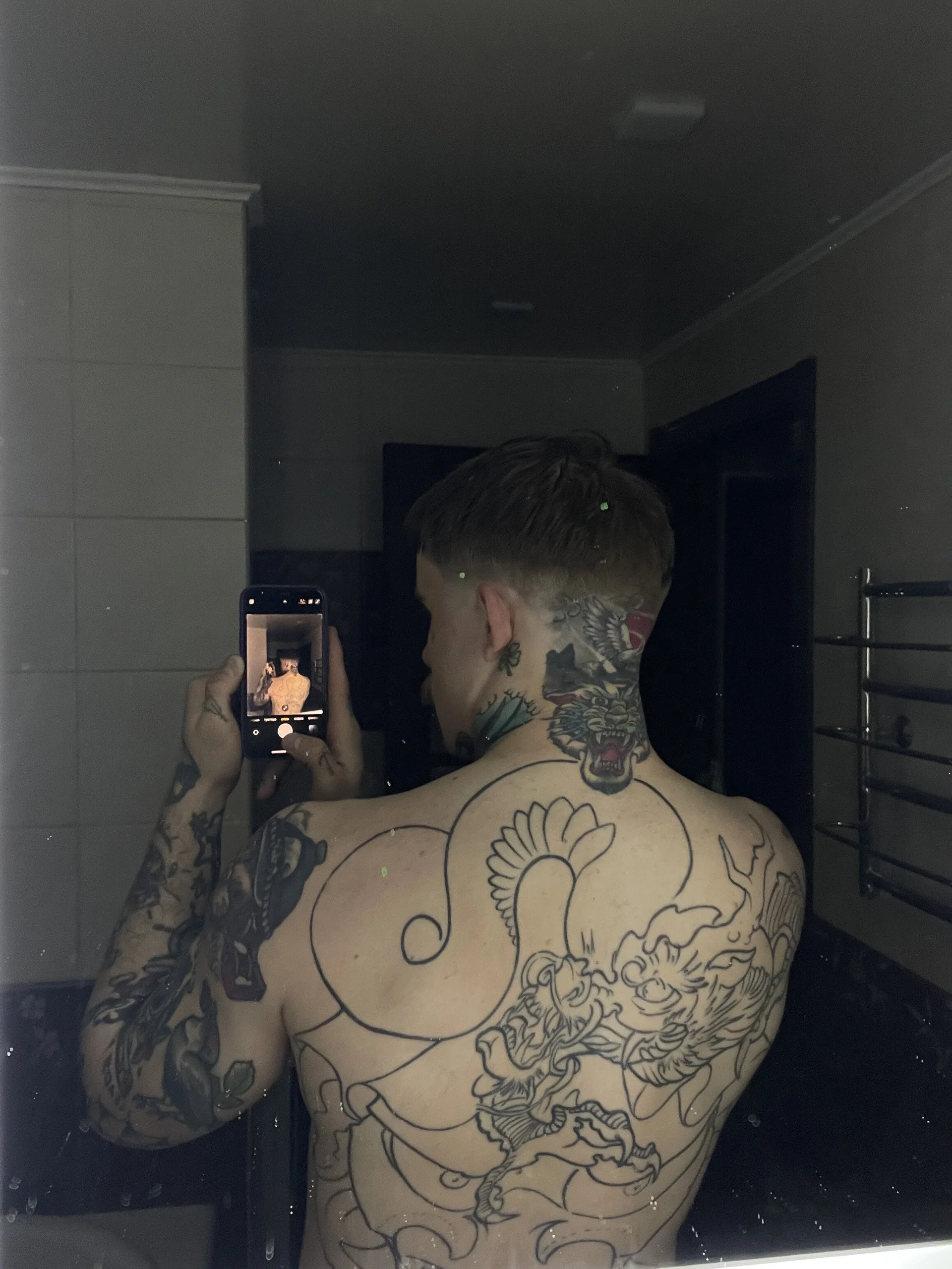 XXX Porn Photo of Nude white_King9999 7