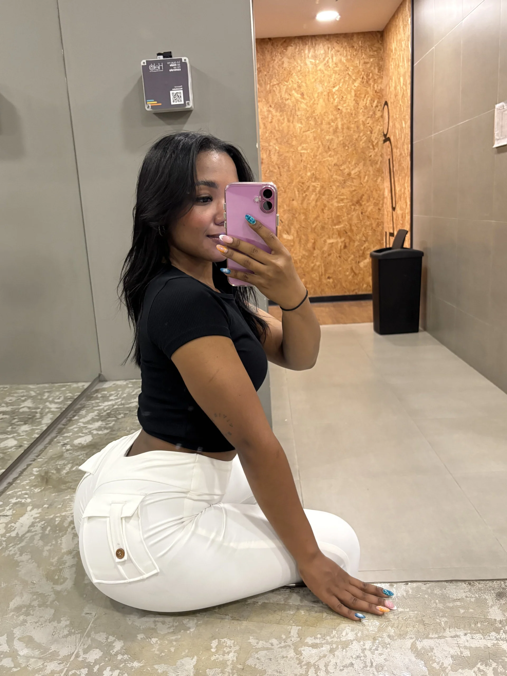 XXX Porn Photo of Nude Coraline_noir 21