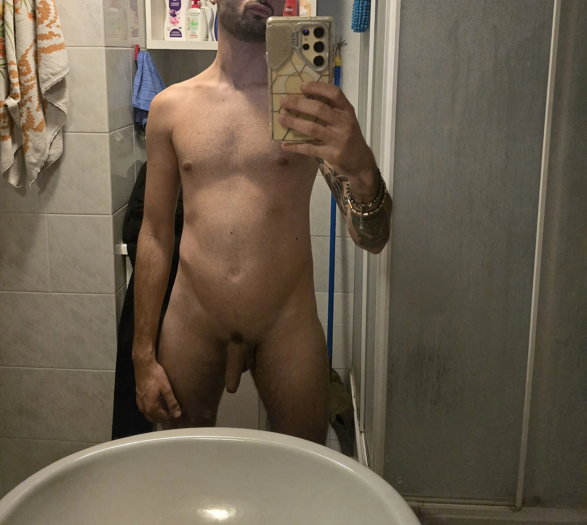 XXX Porn Photo of Nude DoctorMasked 4
