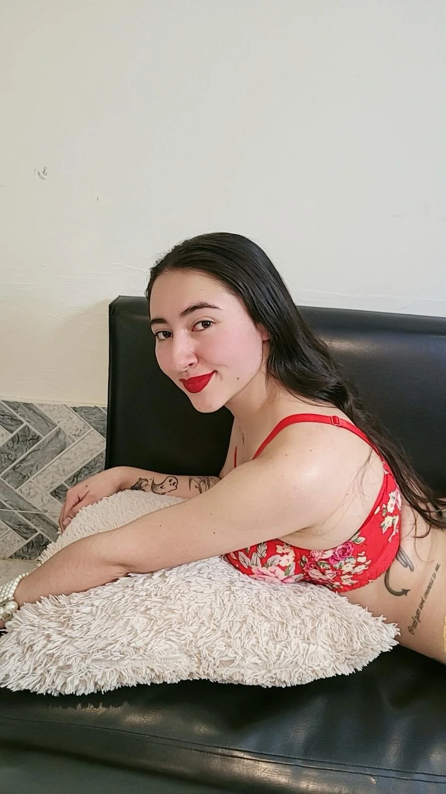 XXX Porn Photo of Nude _Sarah-Office1 1