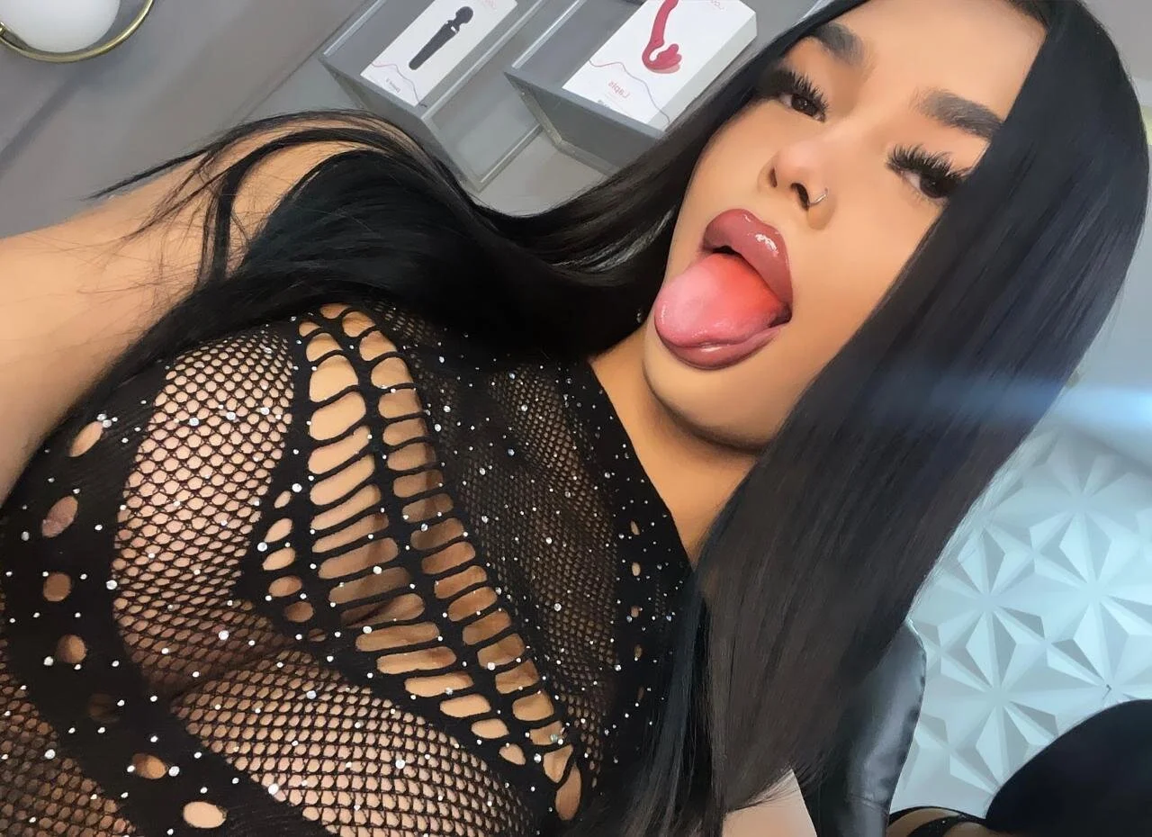 XXX Porn Photo of Nude tinaqueen_noa 48