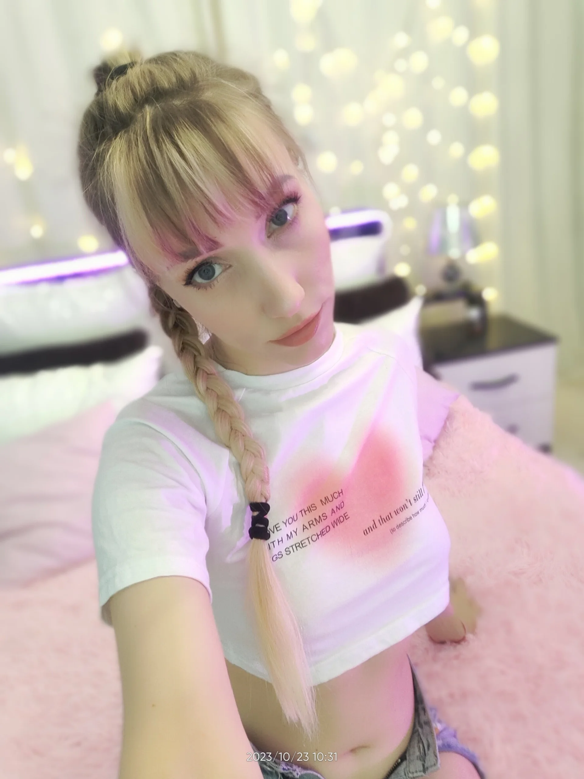 XXX Porn Photo of Nude LollaxBunny 13