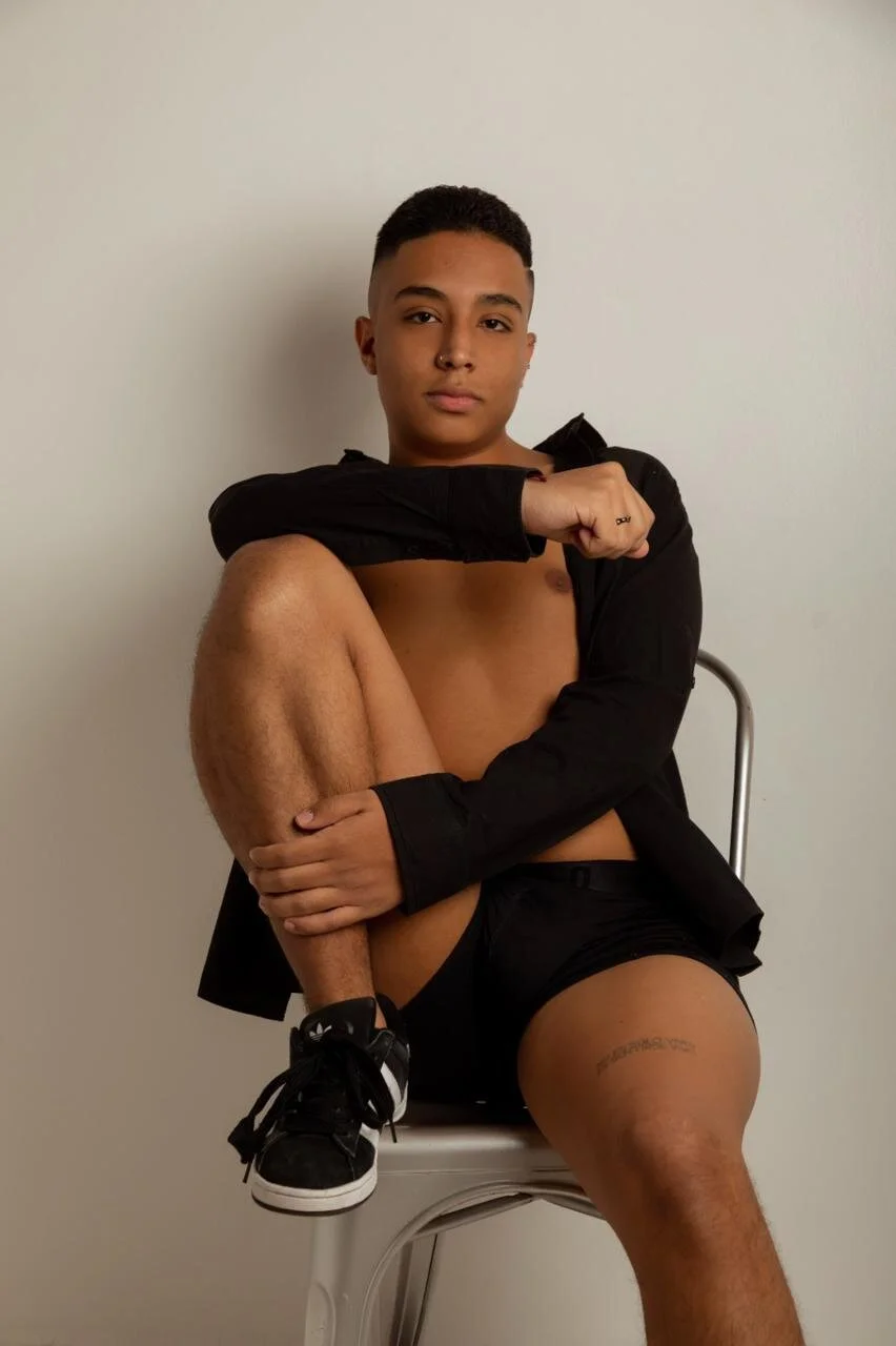 XXX Porn Photo of Nude Siriuss_Collin 86