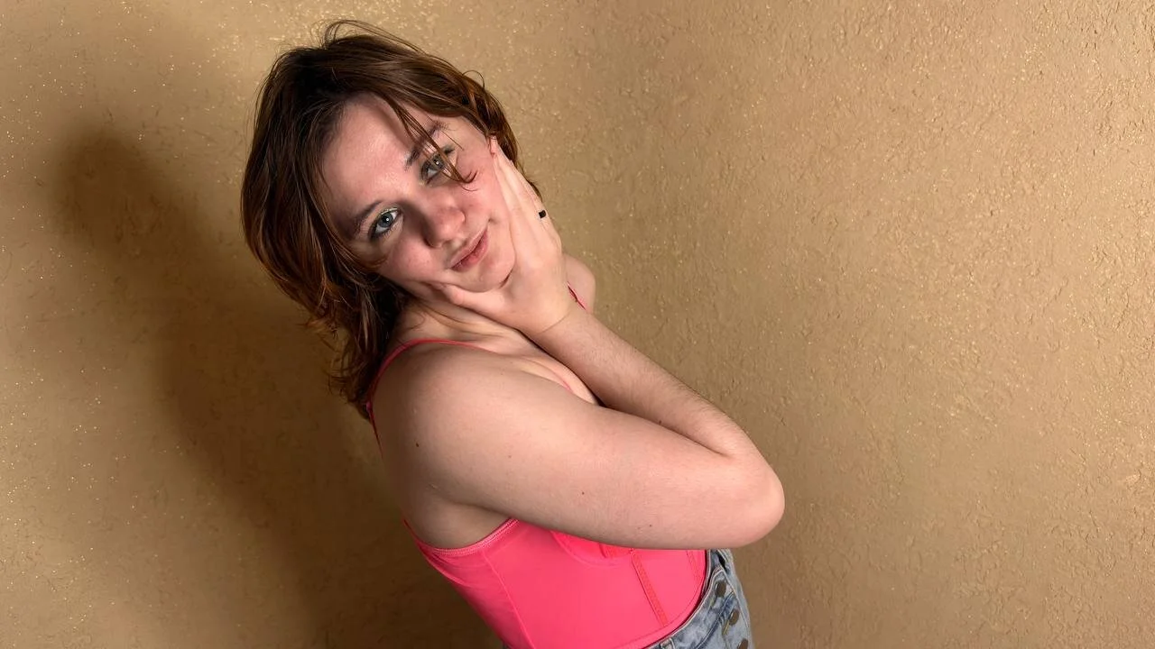 XXX Porn Photo of Nude ElizabethRedWings 27