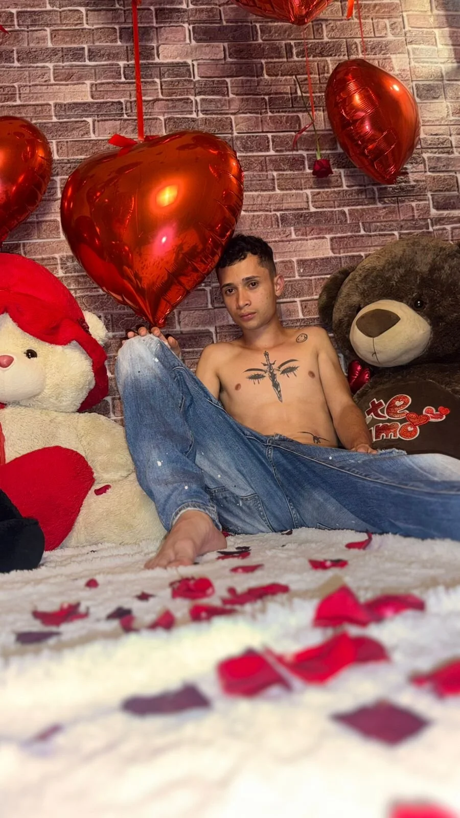 XXX Porn Photo of Nude LucassSmith11 6