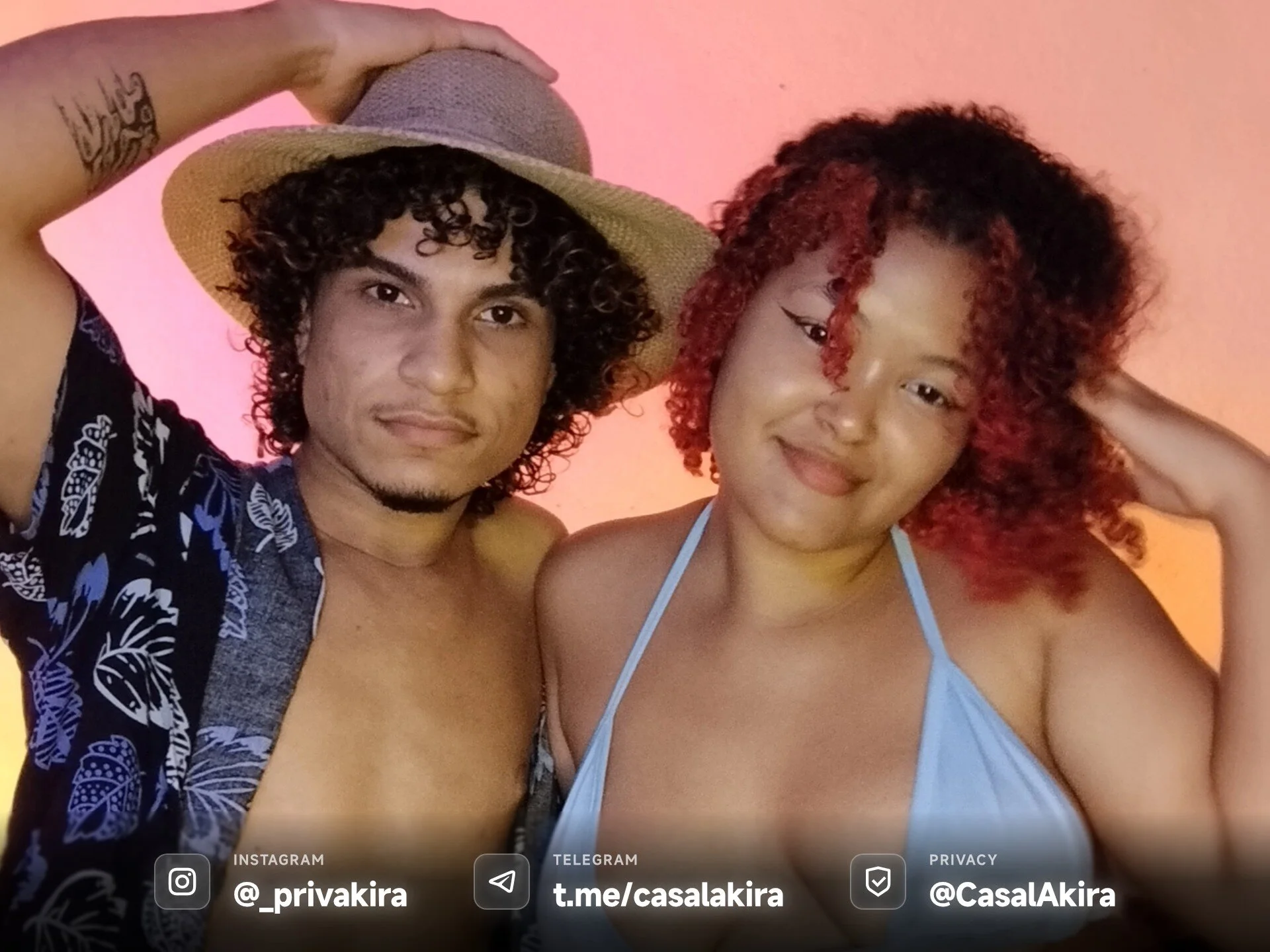 XXX Porn Photo of Nude CasalAkira 6