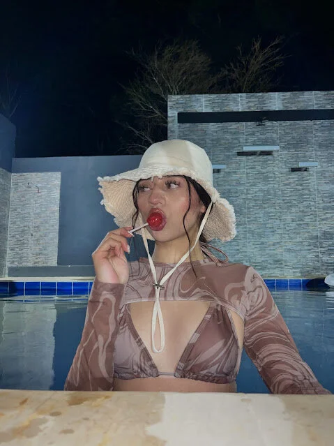 XXX Porn Photo of Nude its_raquelle 6