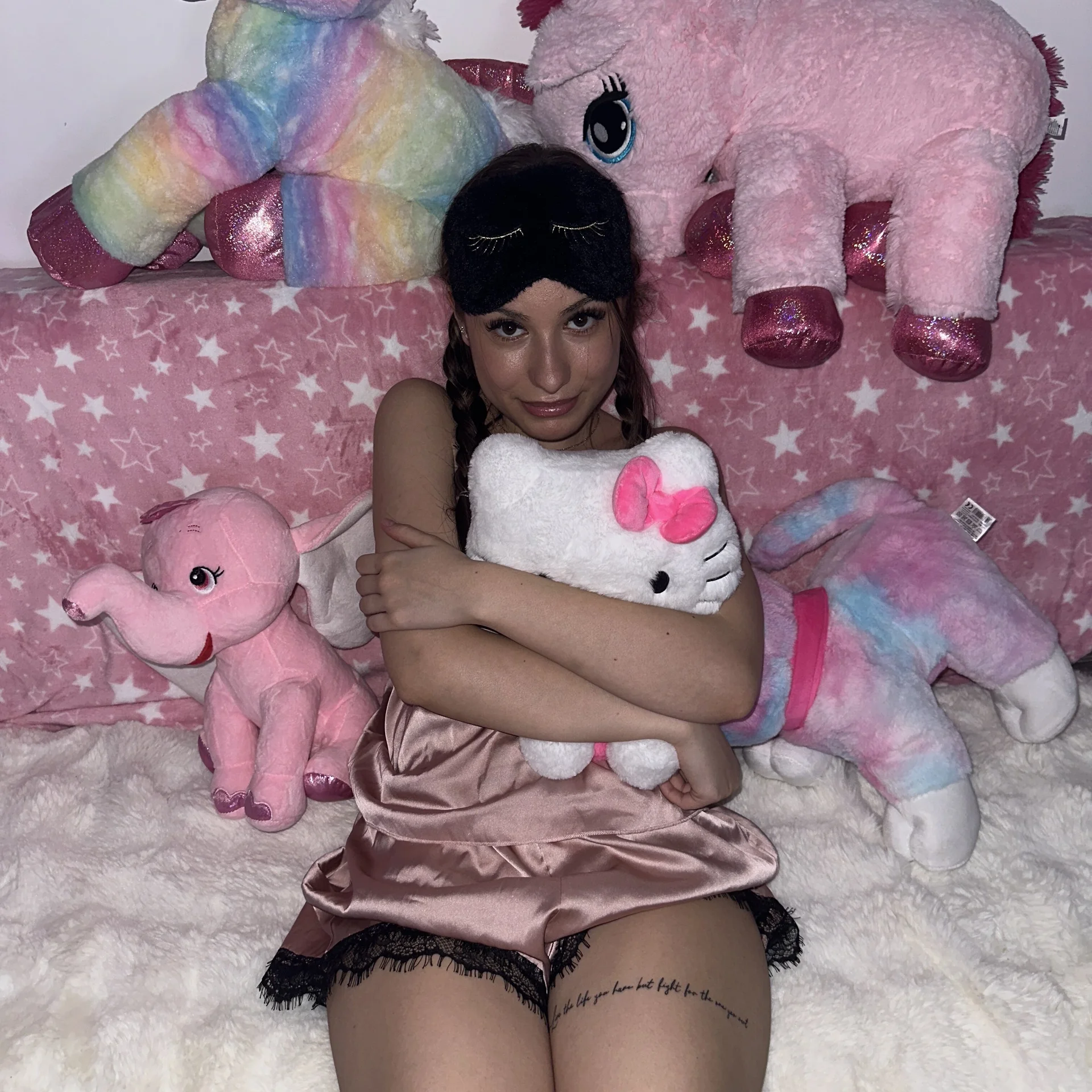 XXX Porn Photo of Nude MayaJenner 8