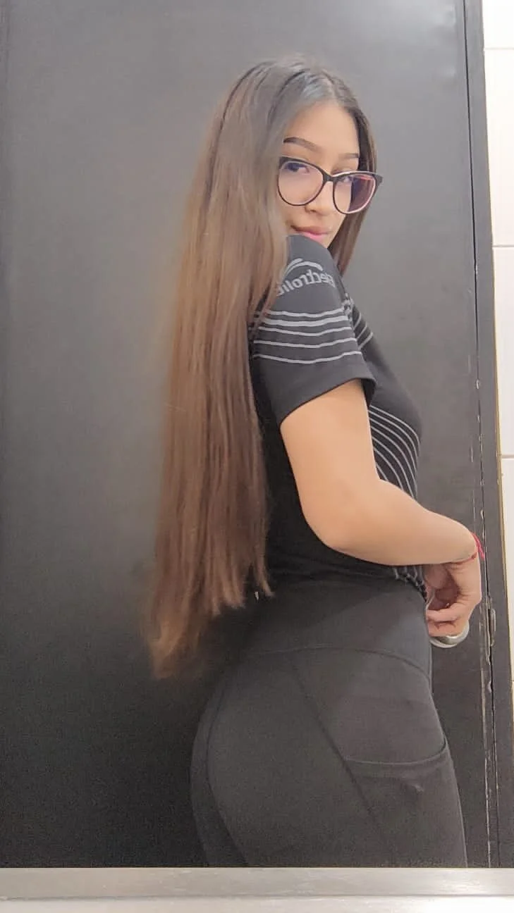 XXX Porn Photo of Nude Tripisv 1