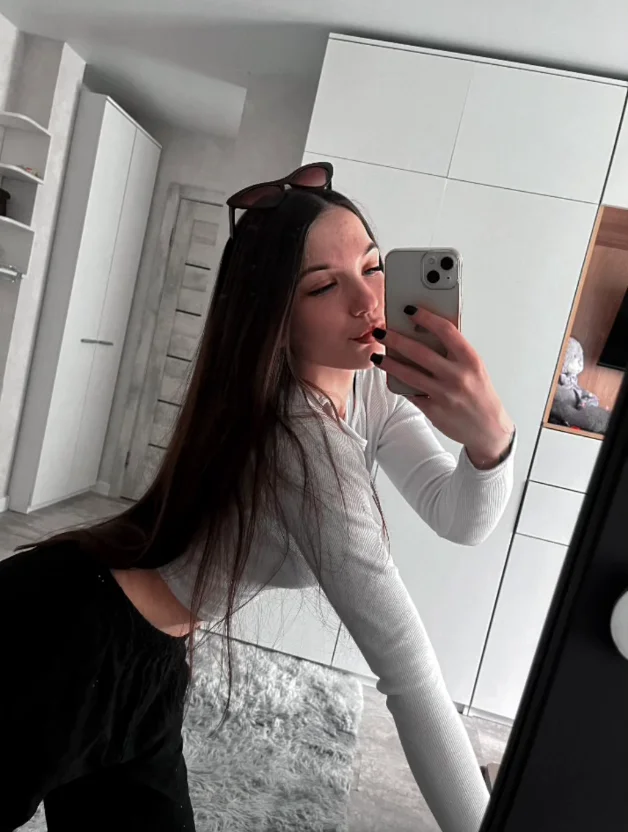 XXX Porn Photo of Nude Amaurophilia 3