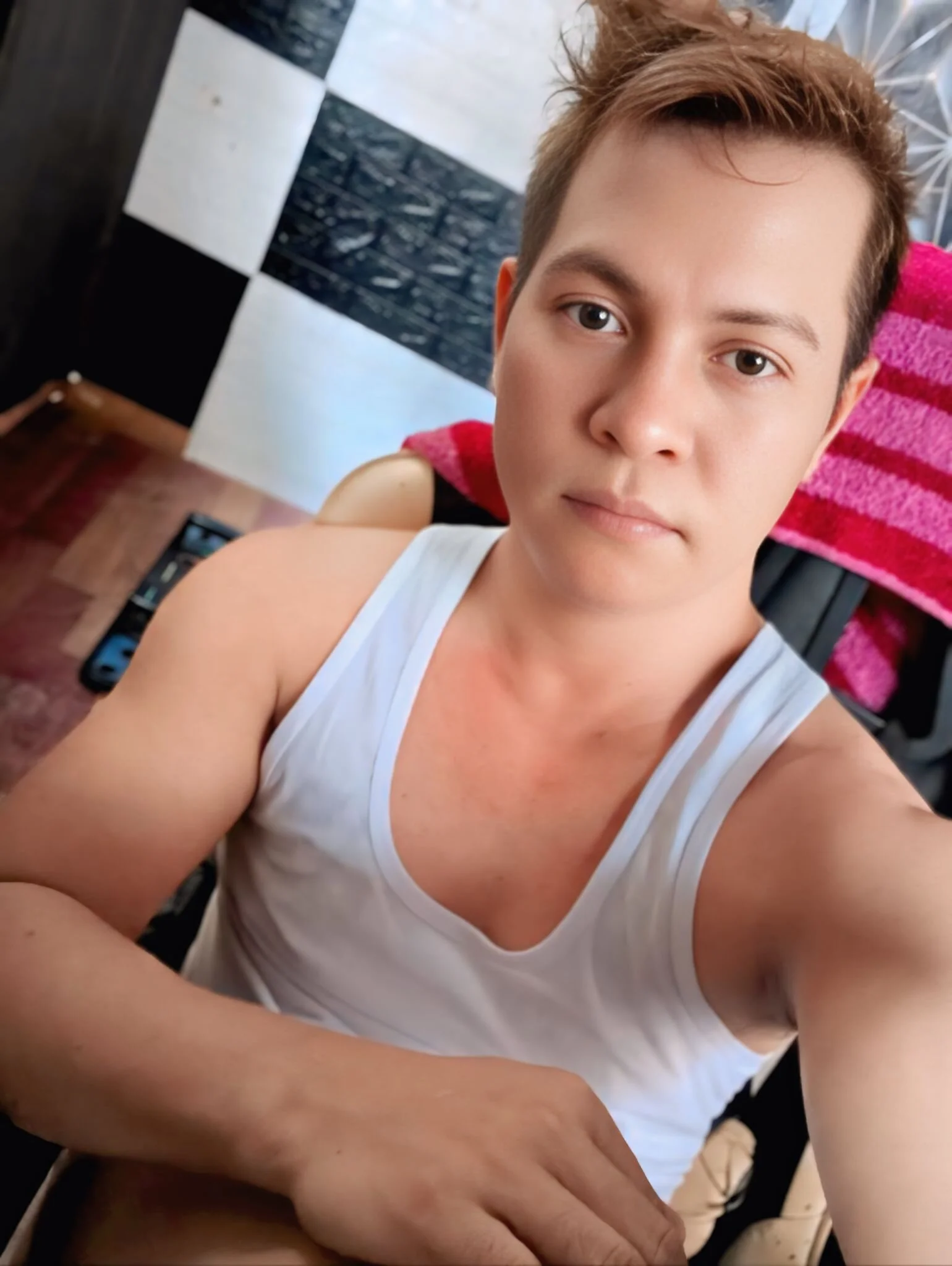 XXX Porn Photo of Nude AstronFuckBOY 5