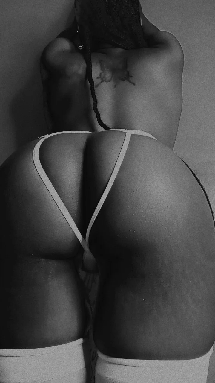 XXX Porn Photo of Nude S_inner 2