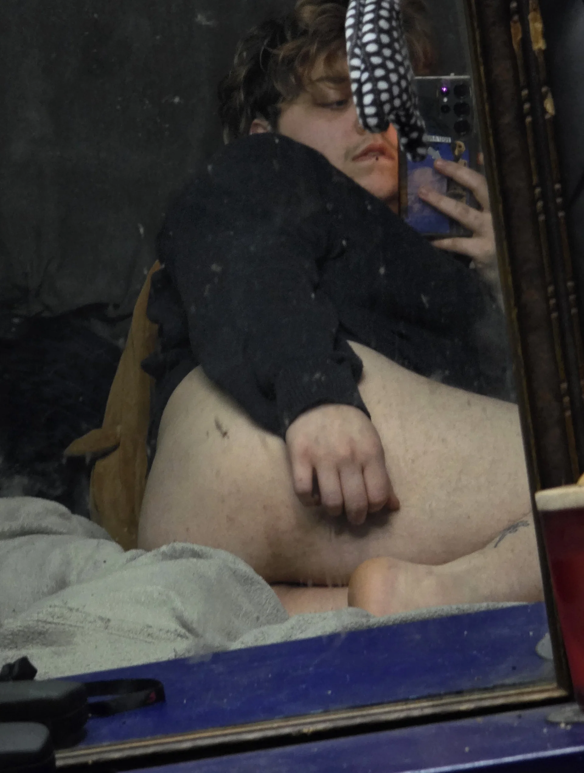 XXX Porn Photo of Nude BashfulEmby 2