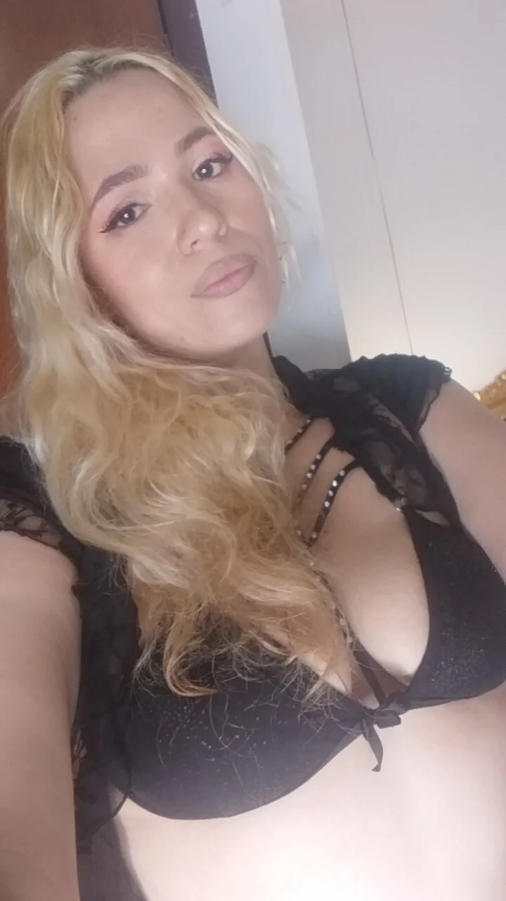 XXX Porn Photo of Nude Cristal_Bons 1
