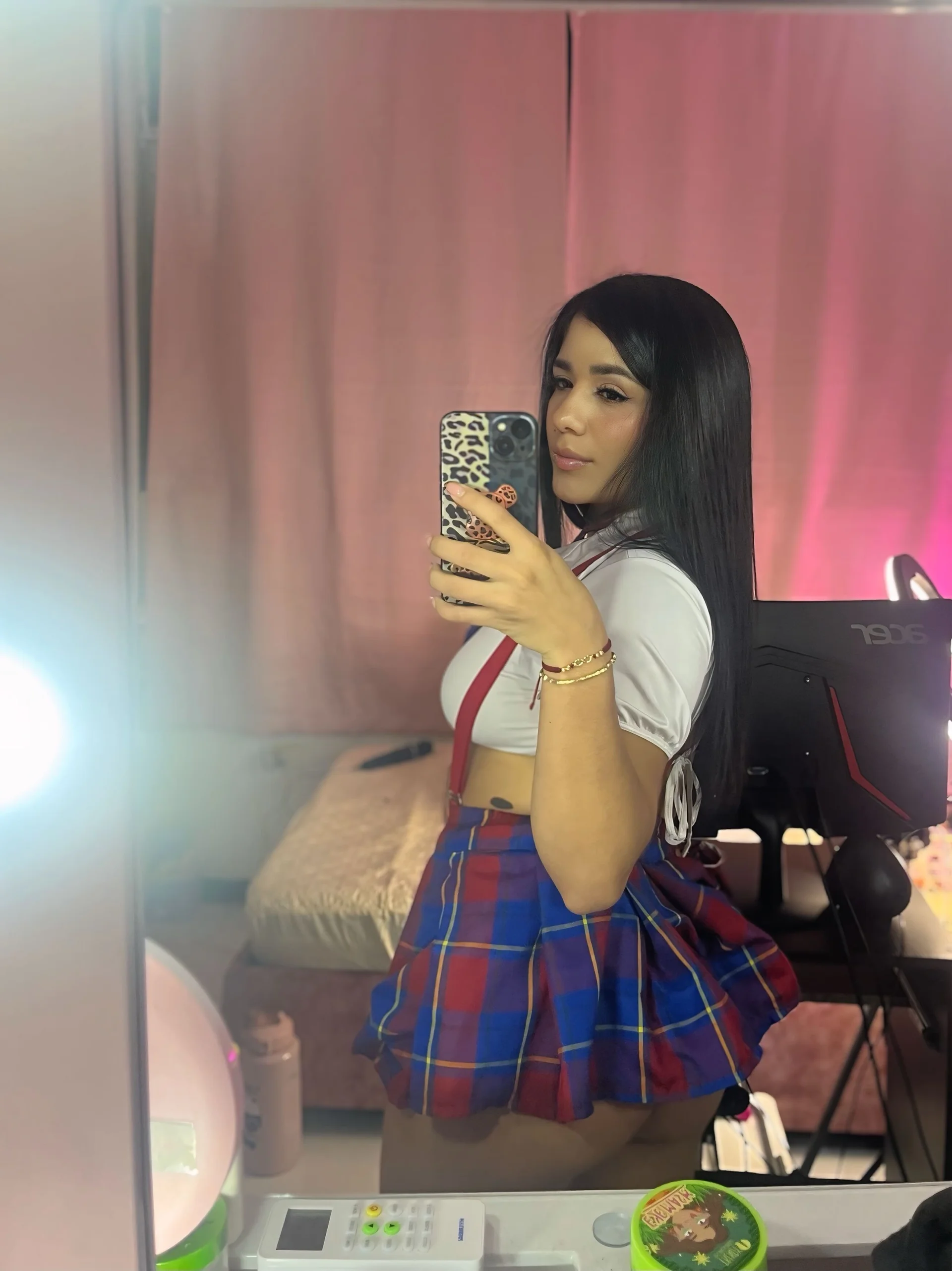 XXX Porn Photo of Nude tellmebri 5