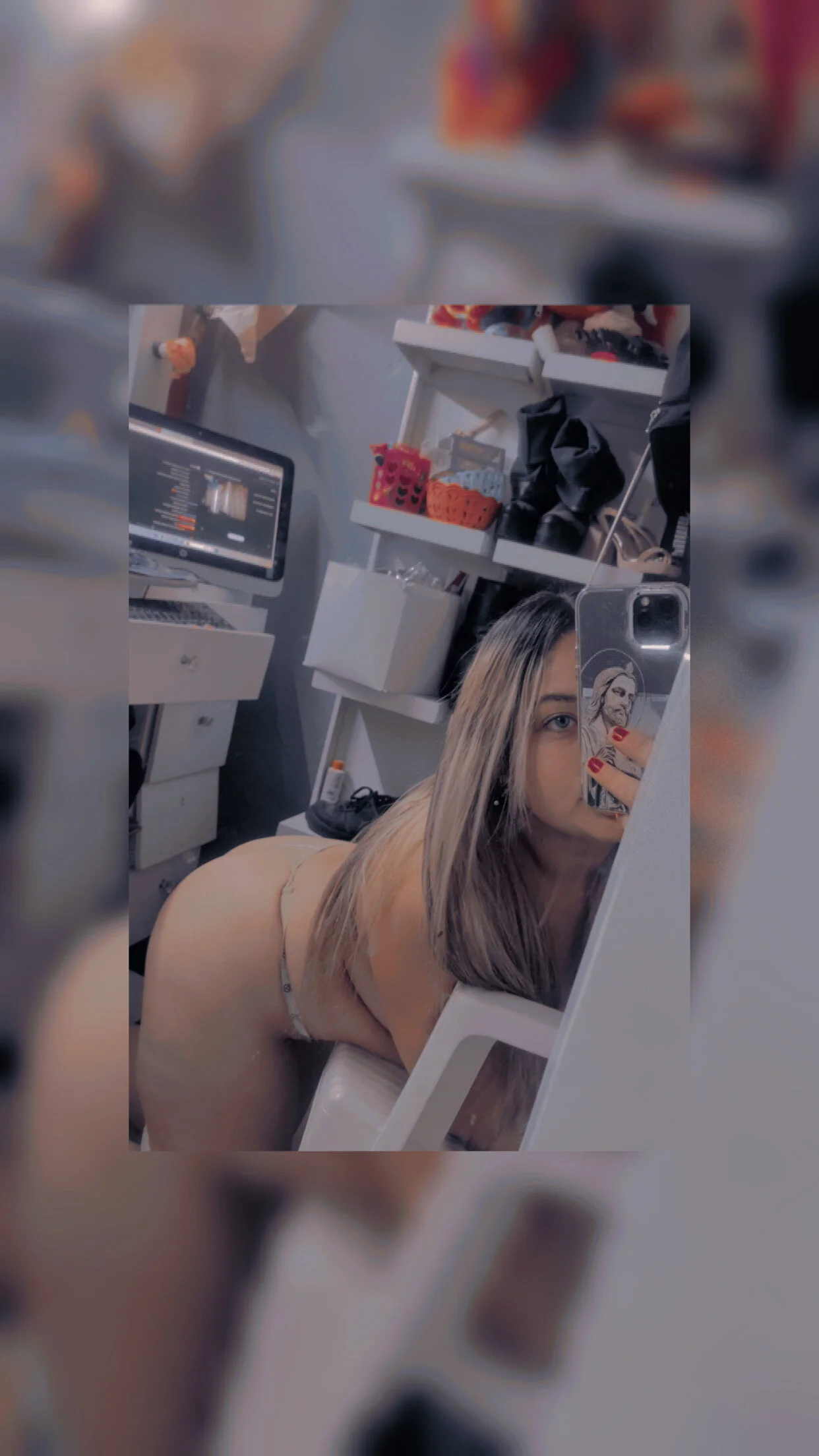 XXX Porn Photo of Nude mooniebarbie1 5