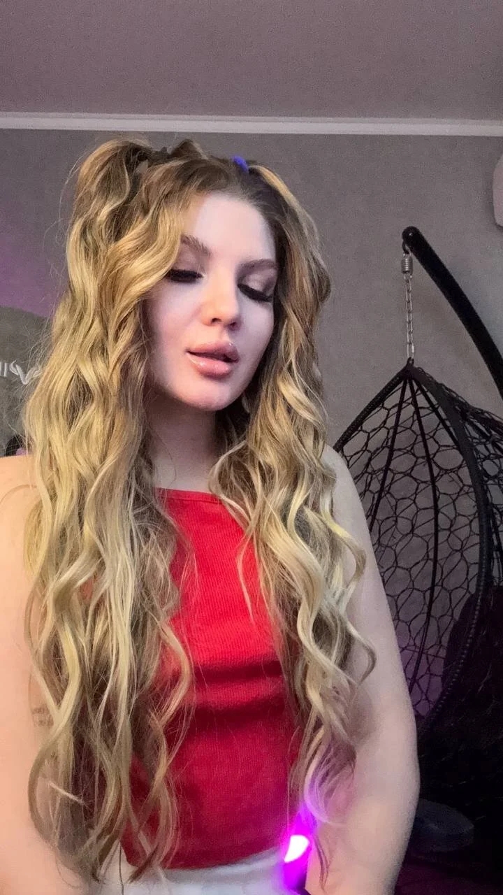XXX Porn Photo of Nude lily_williamss 1