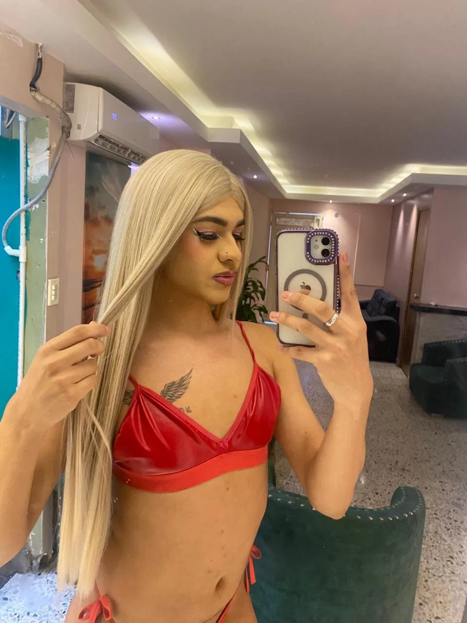 XXX Porn Photo of Nude Queens_Wonders_Blonders 8