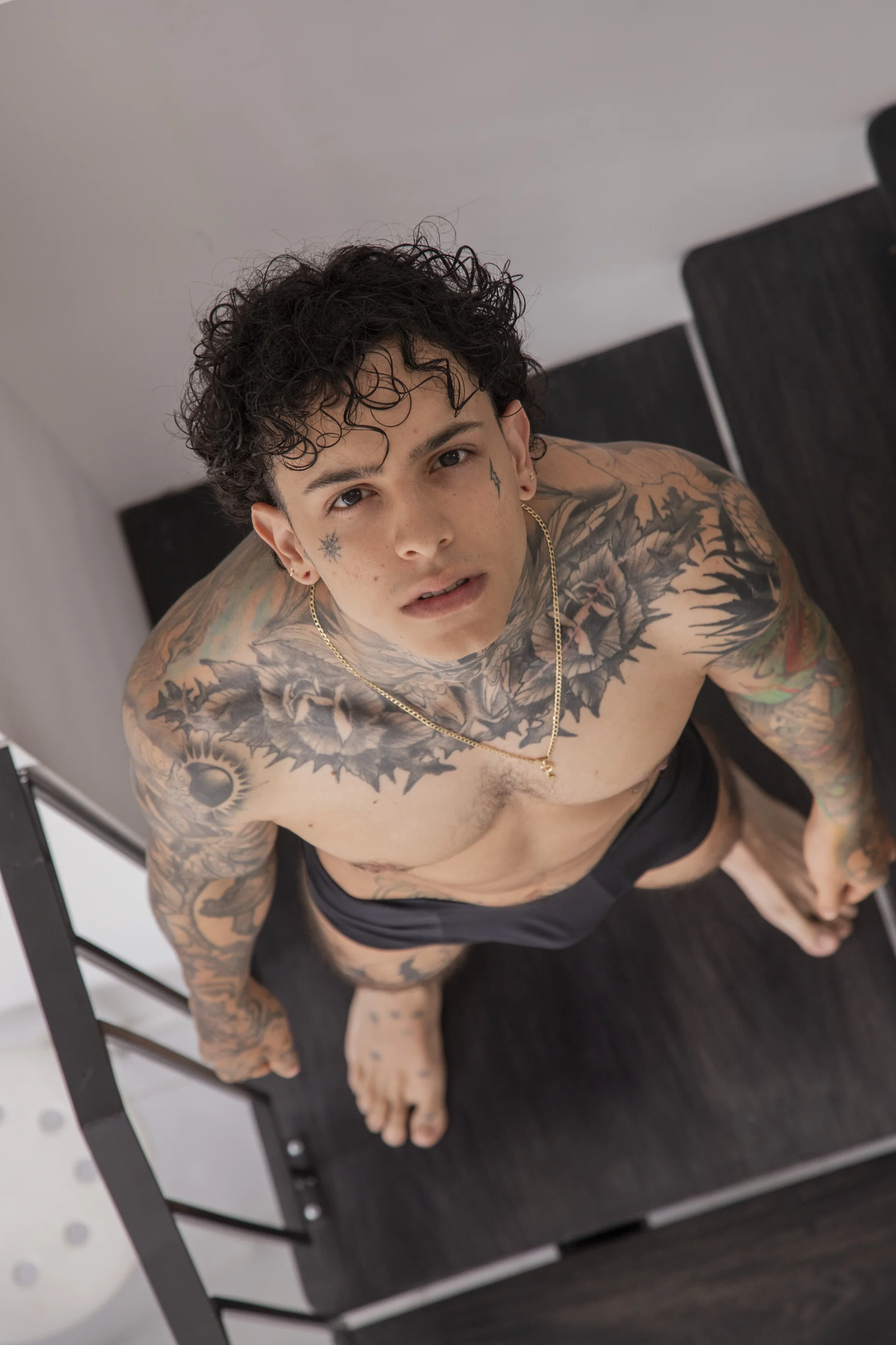 XXX Porn Photo of Nude Aron_ford 17