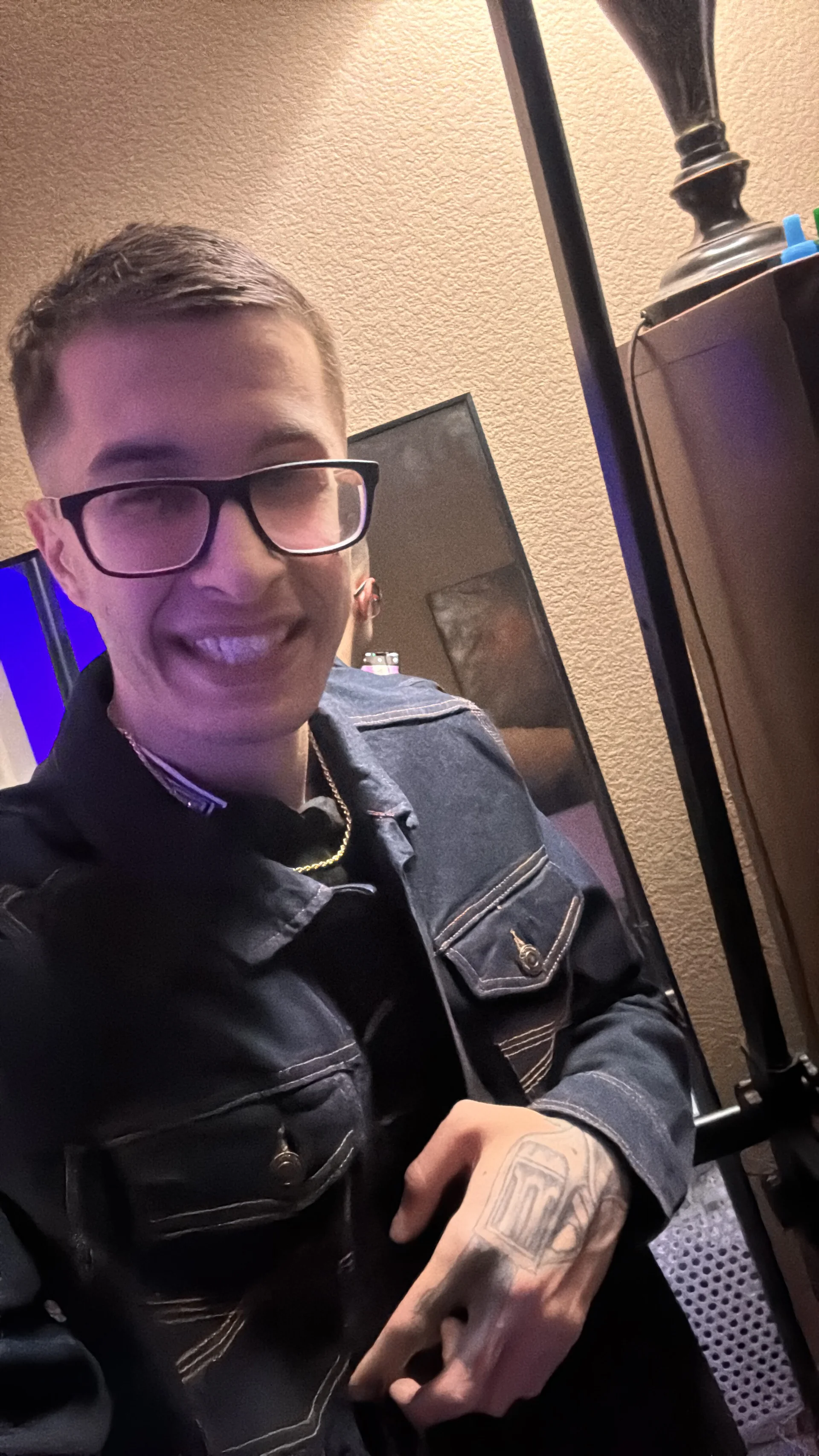 XXX Porn Photo of Nude JuicyJoshy 182