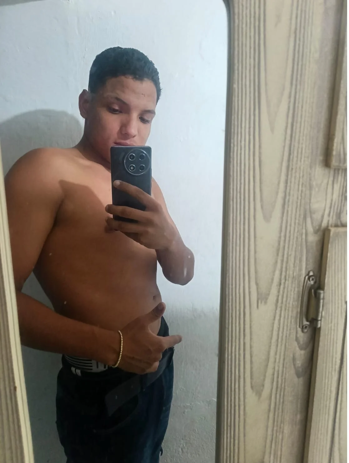 XXX Porn Photo of Nude Iker_Villanueva 3