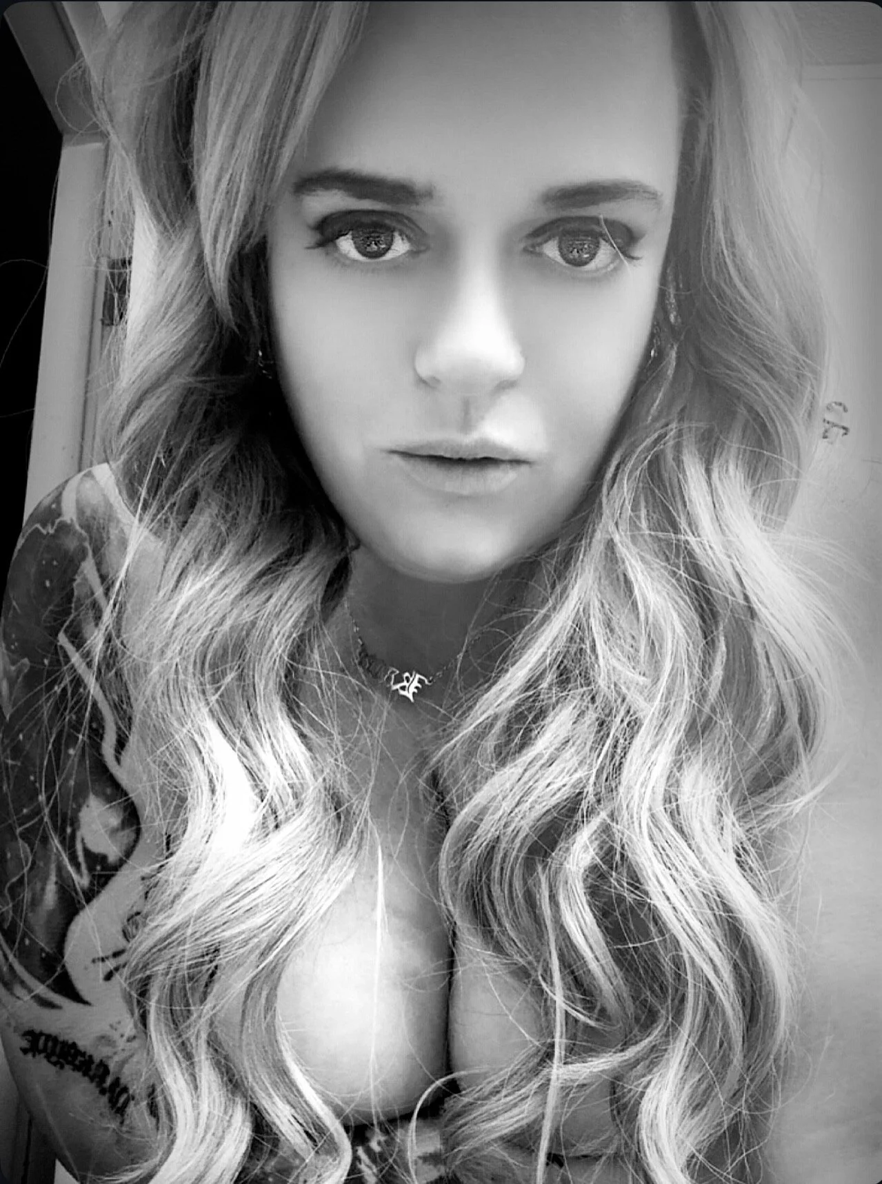 XXX Porn Photo of Nude karmenrose88 6