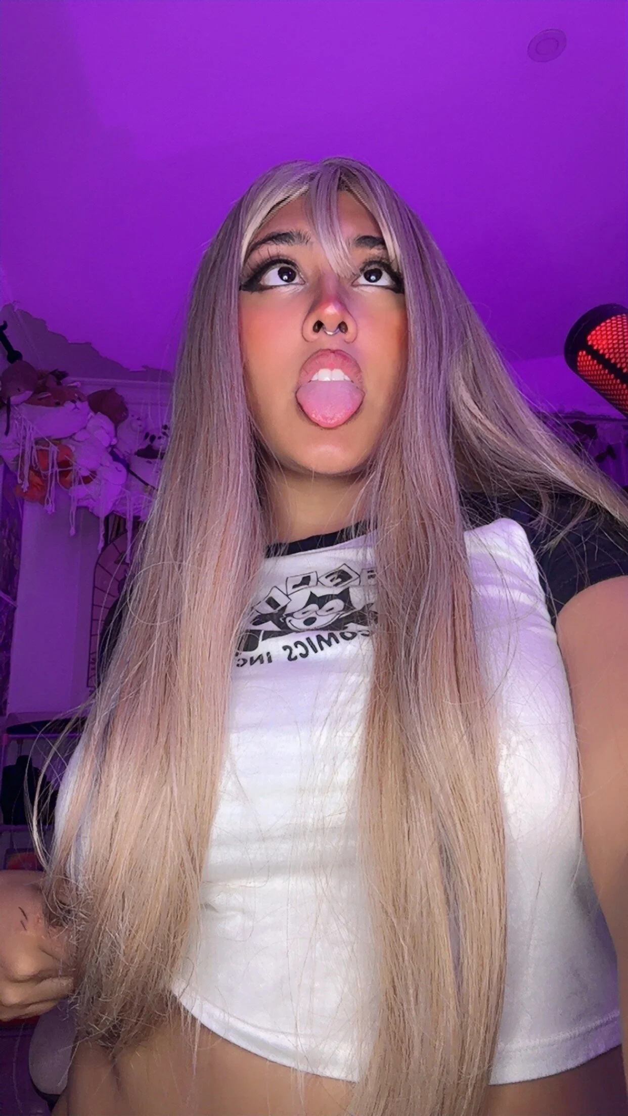 XXX Porn Photo of Nude pawmistry 15