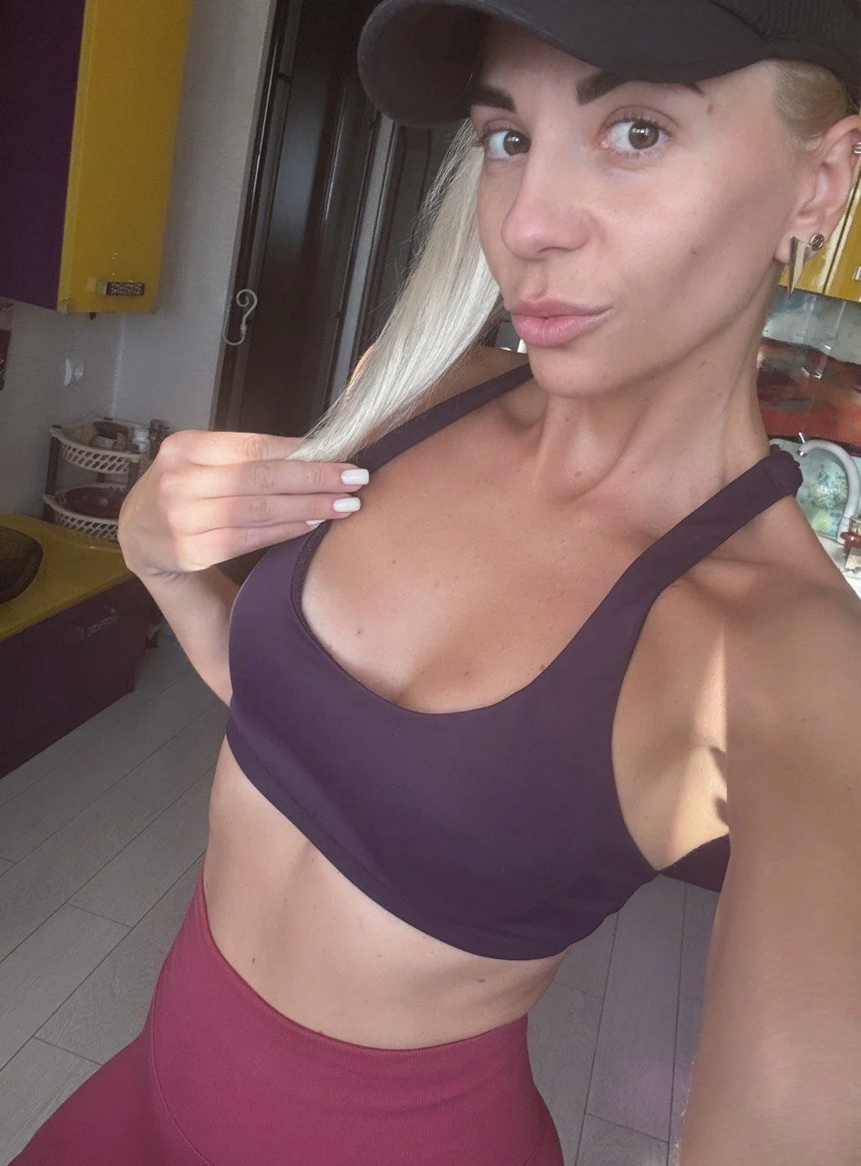 XXX Porn Photo of Nude BellaRayyy 4