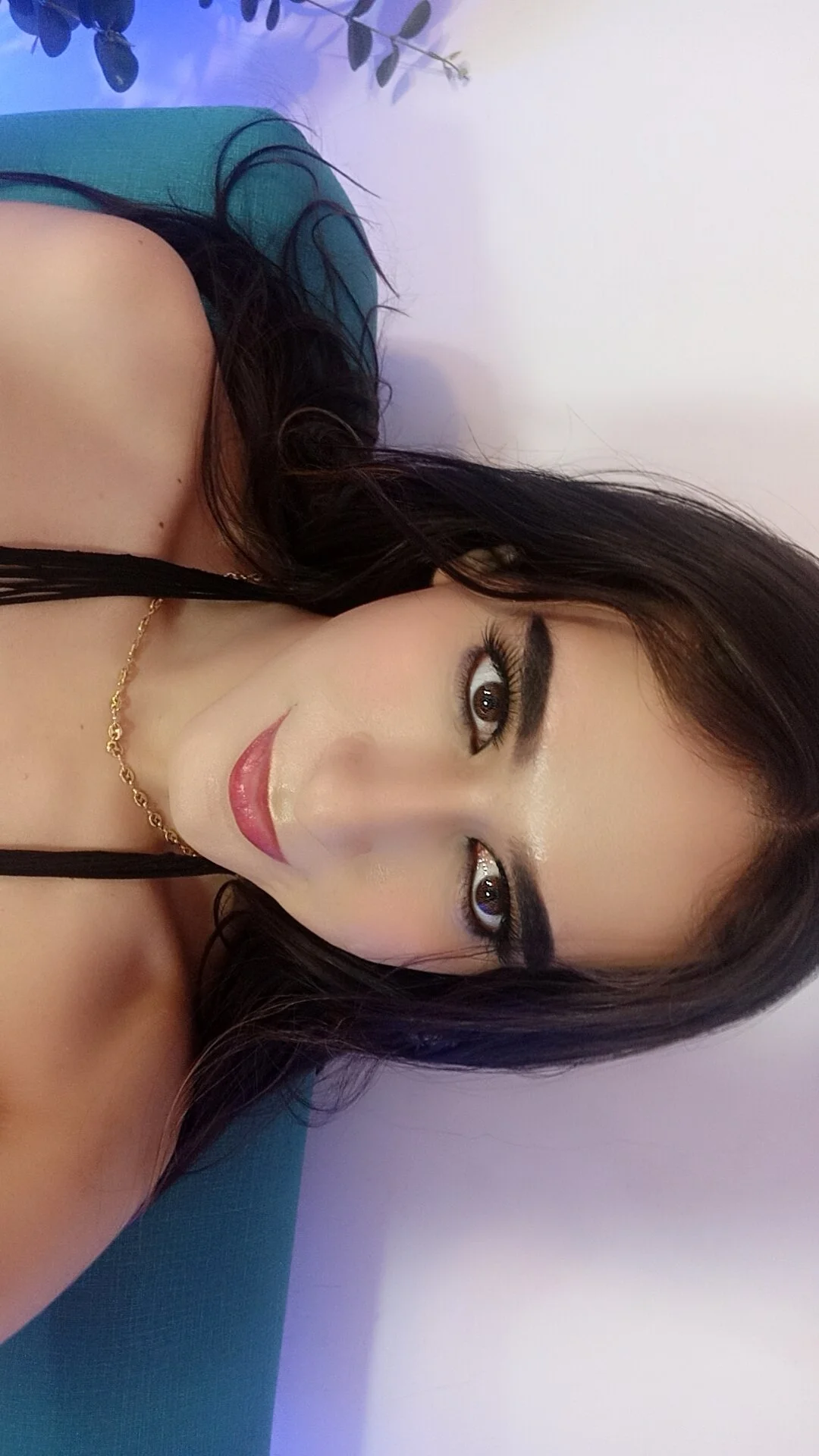 XXX Porn Photo of Nude sexyvioletvalerious 23