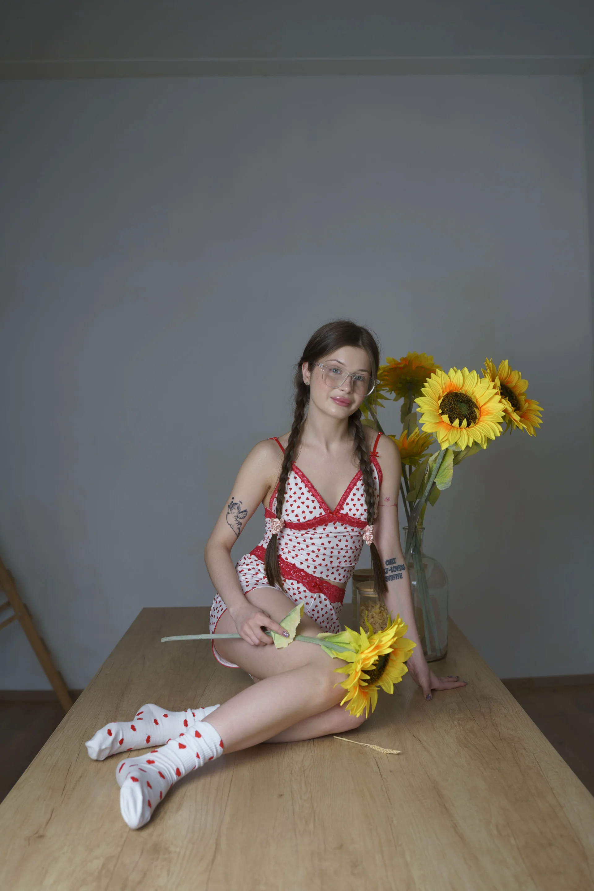 XXX Porn Photo of Nude KnockKnock- 103
