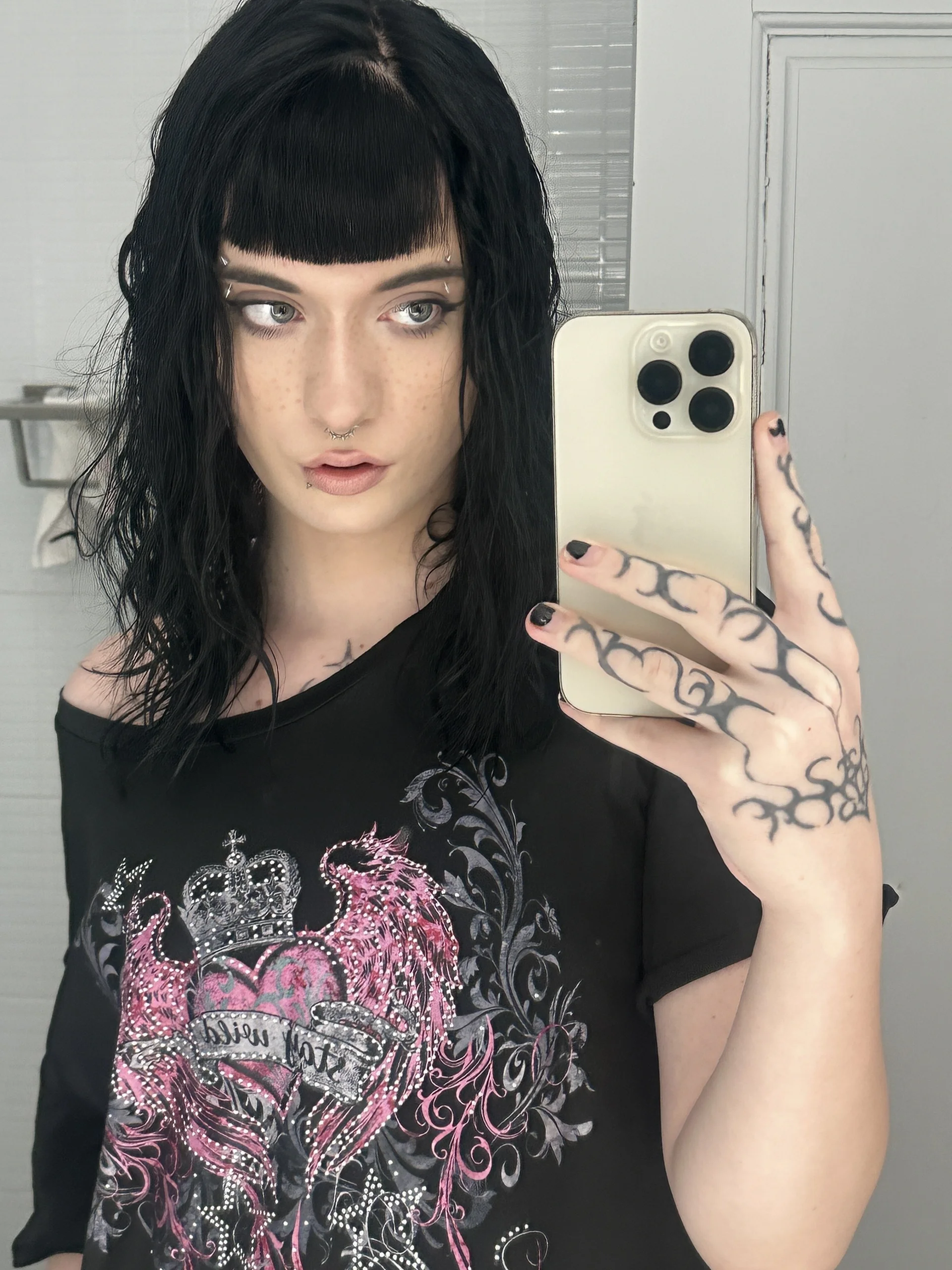 XXX Porn Photo of Nude Vailyreb_ 1